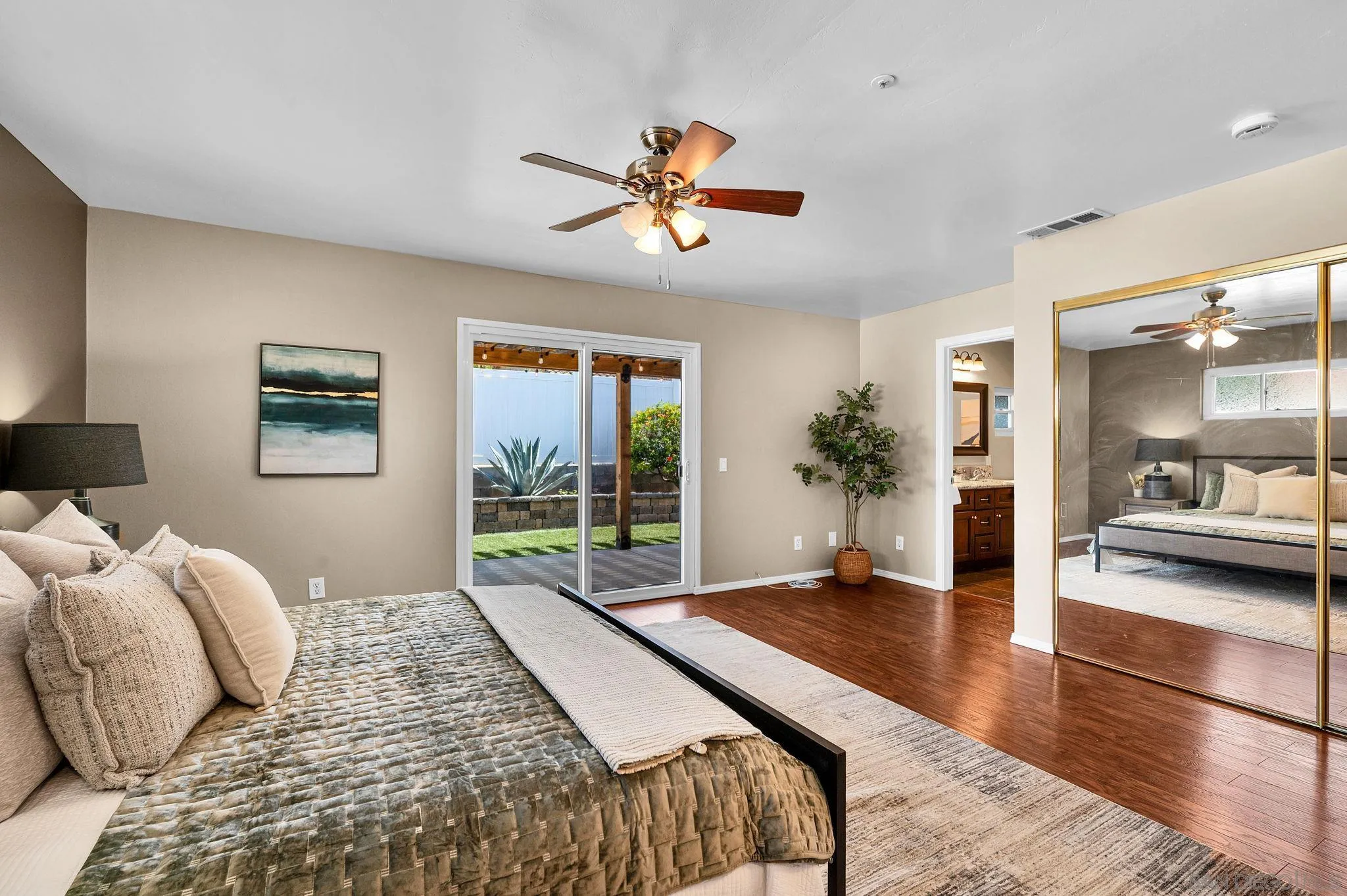 https://cdn.realtyfeed.com/cdn/127/260013549/2c5c55d266f74e2d509cb5e900bd6536.webp