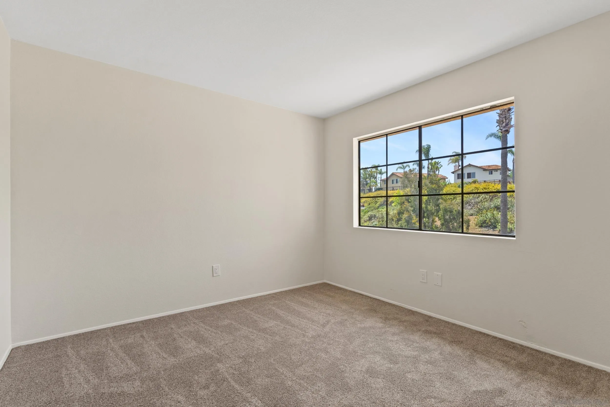 https://cdn.realtyfeed.com/cdn/127/260013551/8a5f62a4099588eb68df84635c21bde2.webp