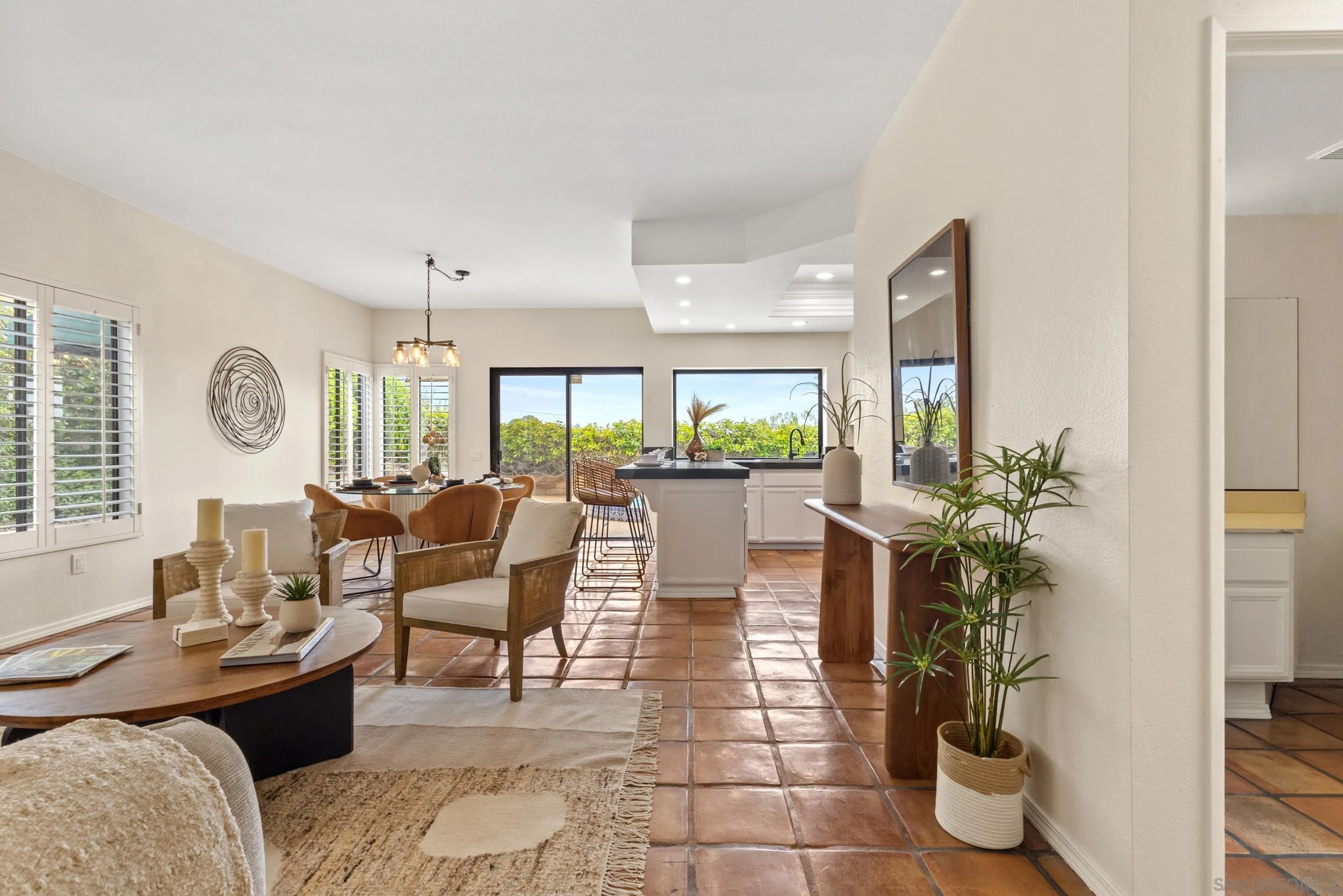 https://cdn.realtyfeed.com/cdn/127/260013551/fde13a1782fadf4b9ed7a873d684cbe0.webp
