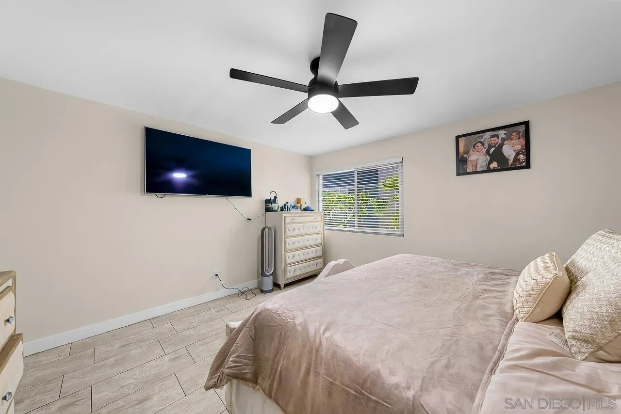 Photo #15: 260013555 Listing: Photo #15