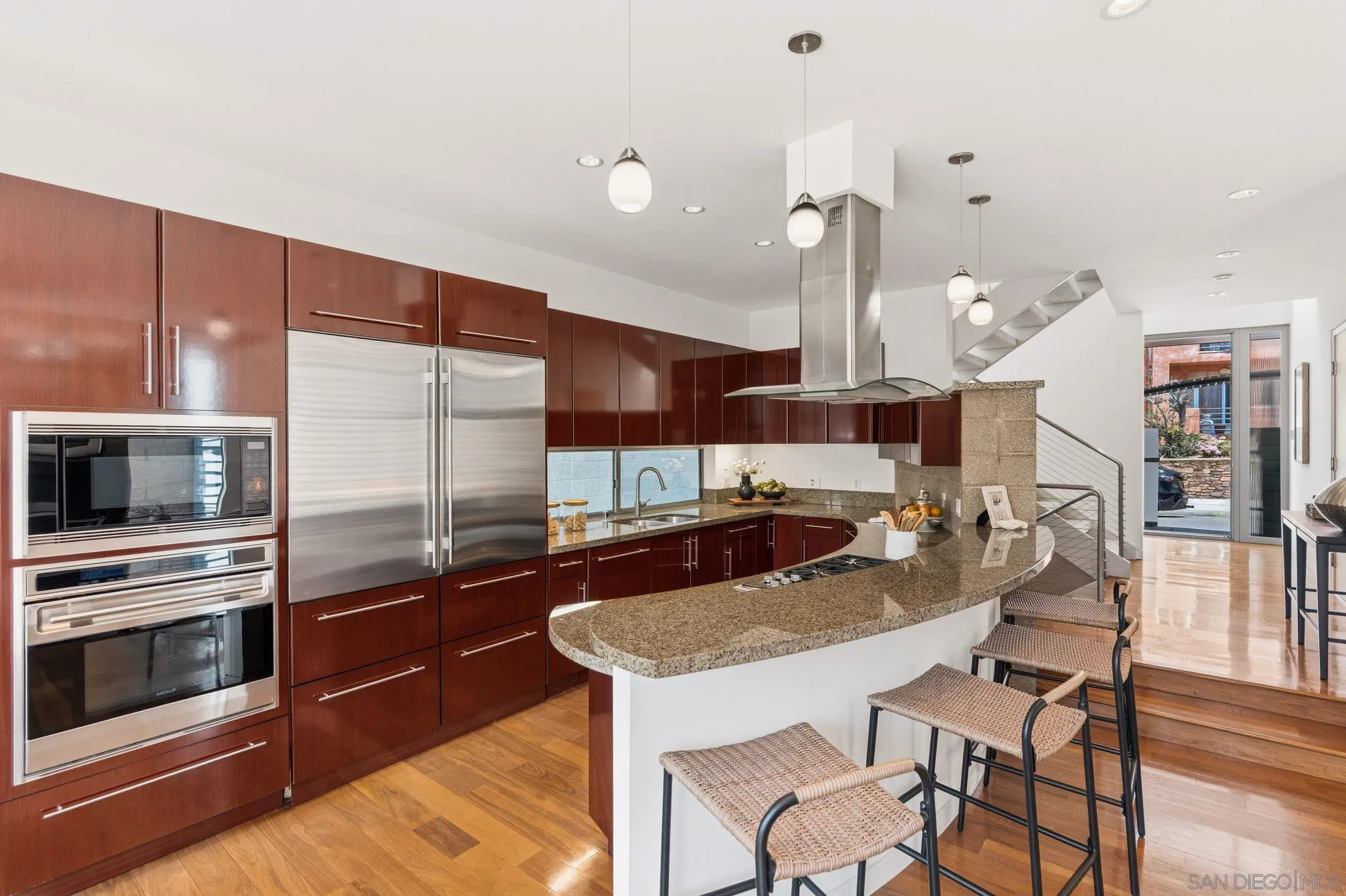 https://cdn.realtyfeed.com/cdn/127/260013557/38b7719eddb35b77c23ca9f6f3e2e311.webp