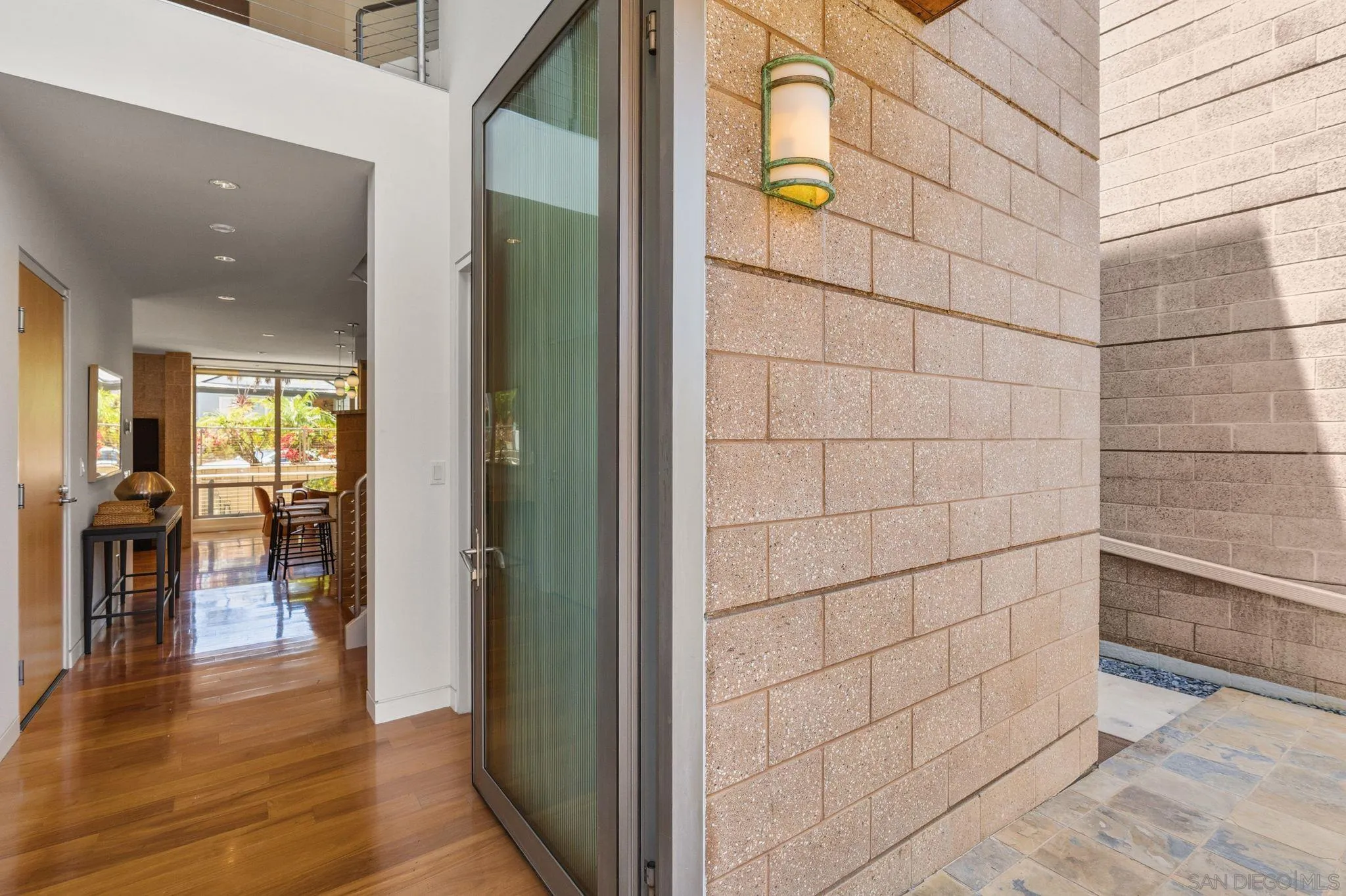 https://cdn.realtyfeed.com/cdn/127/260013557/90e929485873c4ac5b984ad28e6770b7.webp