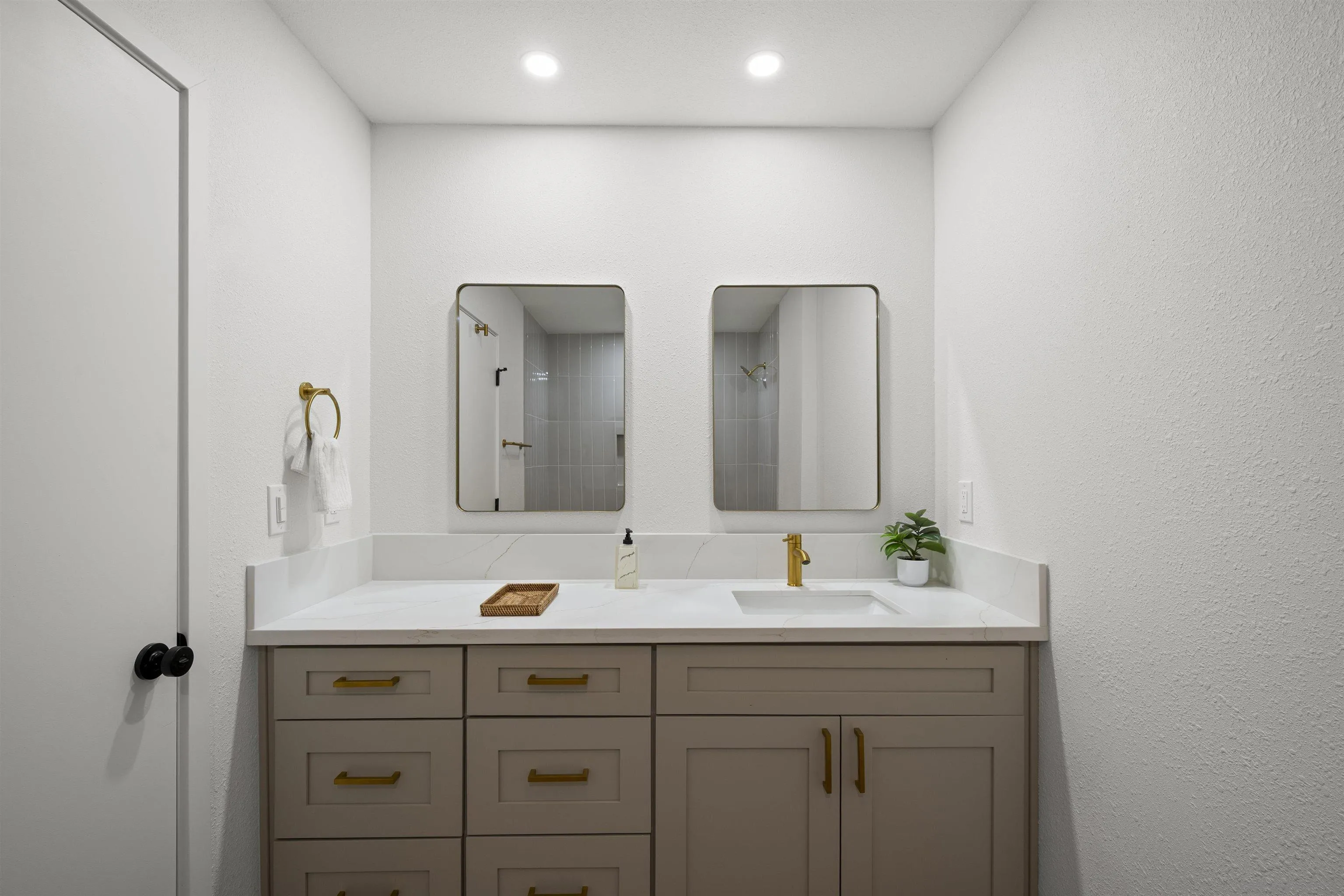 Photo #19: 260013559 Listing: Photo #19