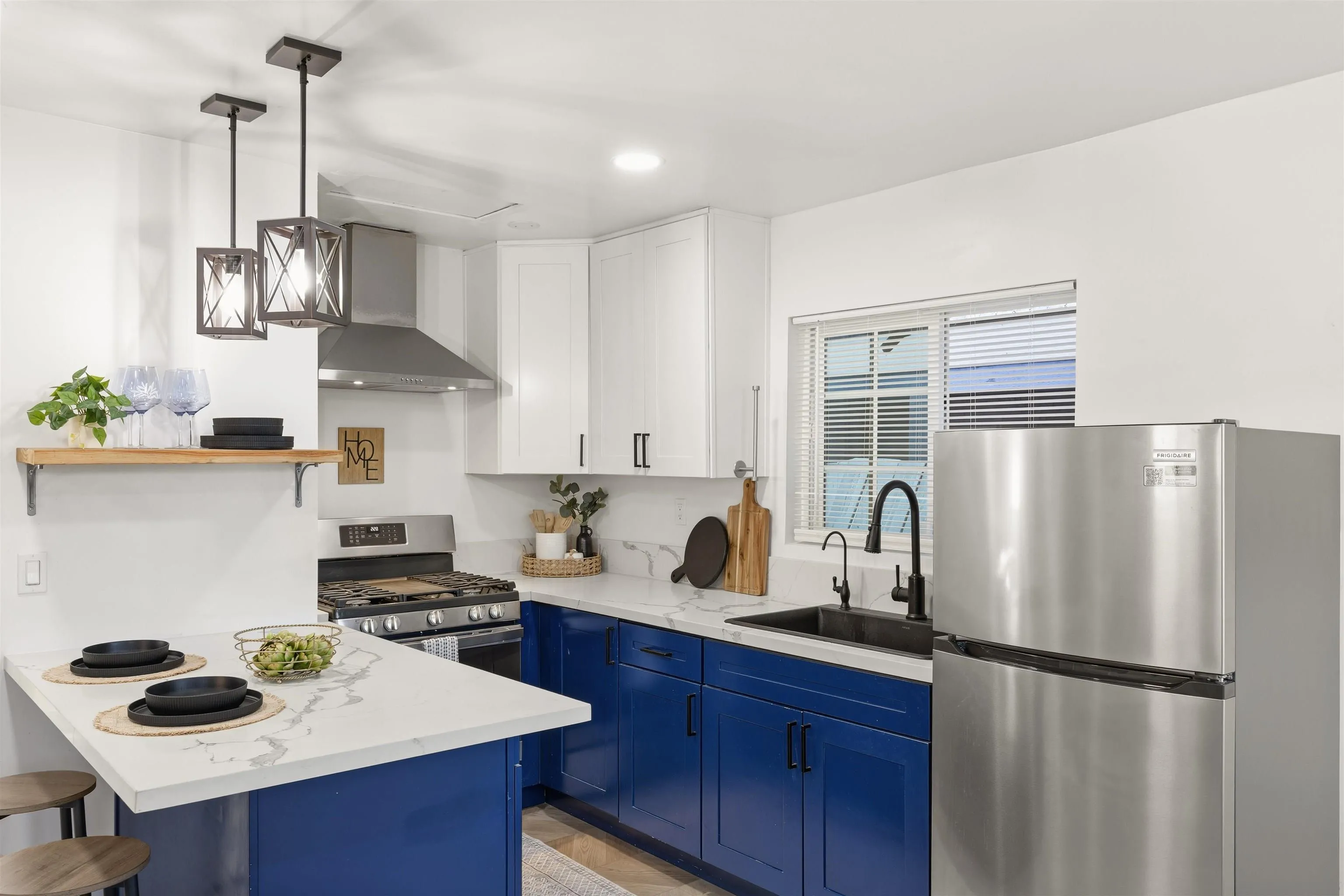 https://cdn.realtyfeed.com/cdn/127/260013562/17762851494c7debea15ff76257e21f2.webp