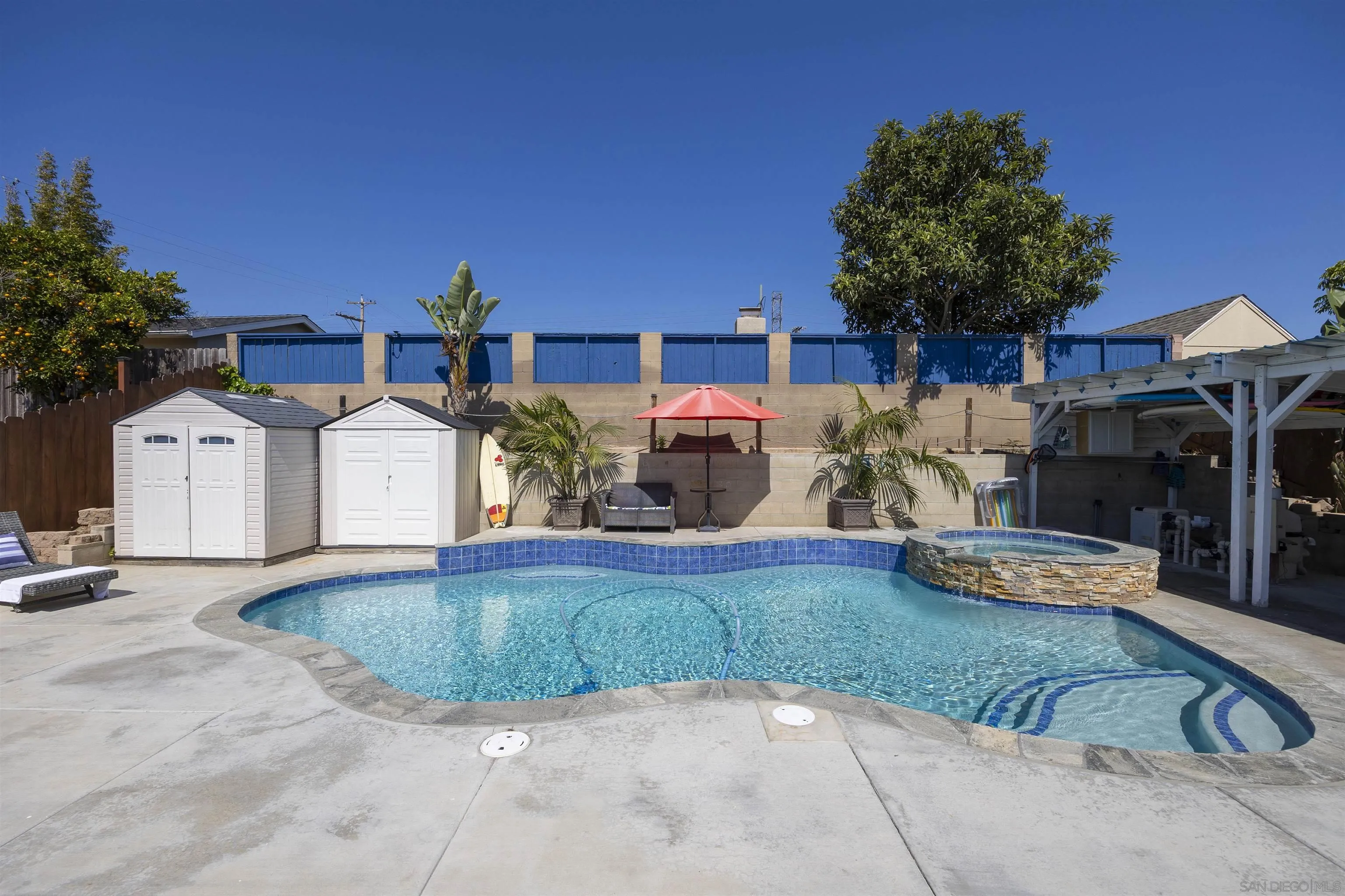 https://cdn.realtyfeed.com/cdn/127/260013564/22446f12aa7b6f59c09bab6f6864552d.webp