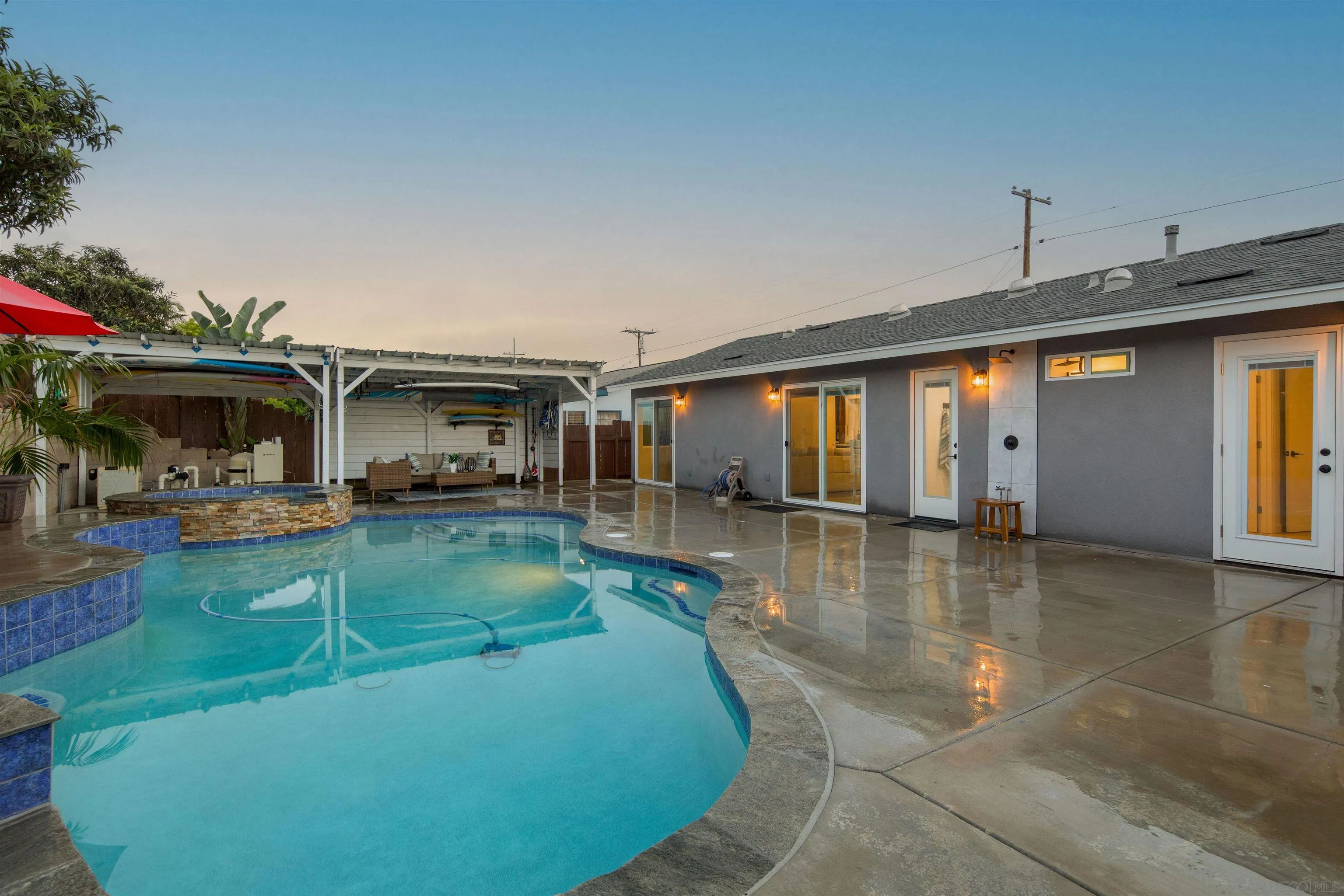 https://cdn.realtyfeed.com/cdn/127/260013564/42c8515117ef9025a325f19105a666ef.webp