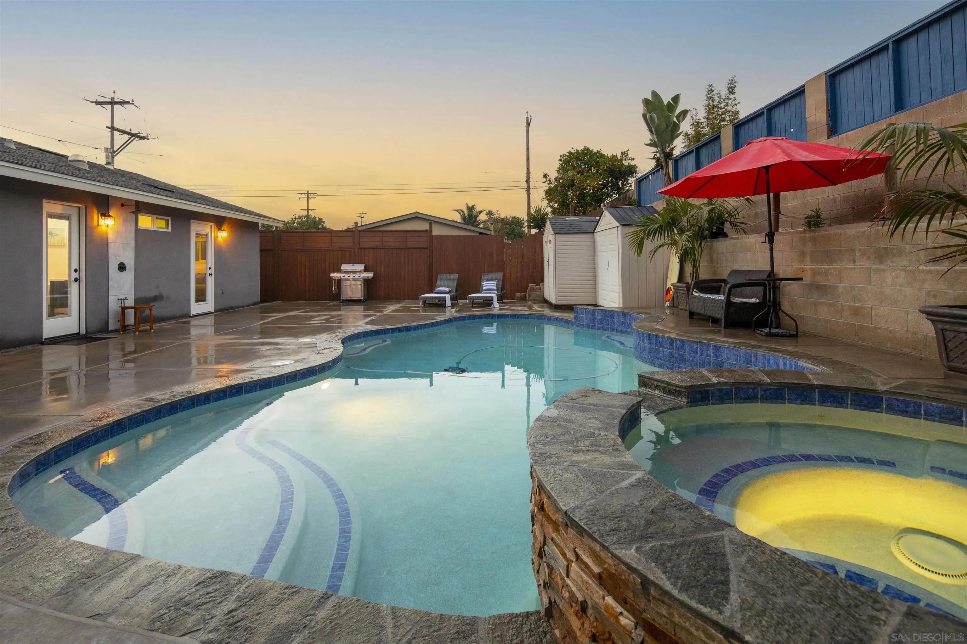 https://cdn.realtyfeed.com/cdn/127/260013564/5ccda7f291679843a09de1103dc5fc5d.webp
