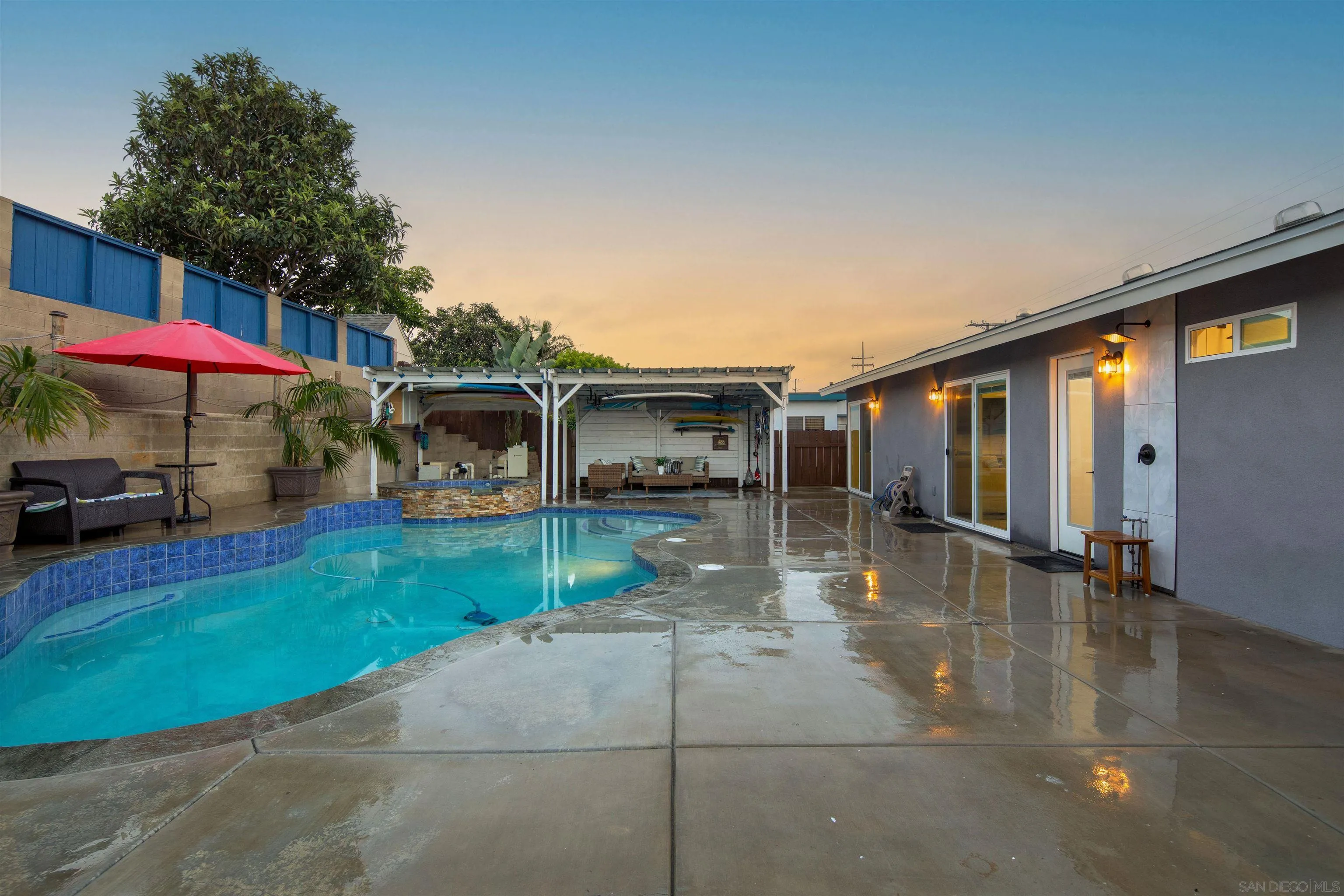 https://cdn.realtyfeed.com/cdn/127/260013564/623afb061259c664f2fa7ec0d3926d90.webp