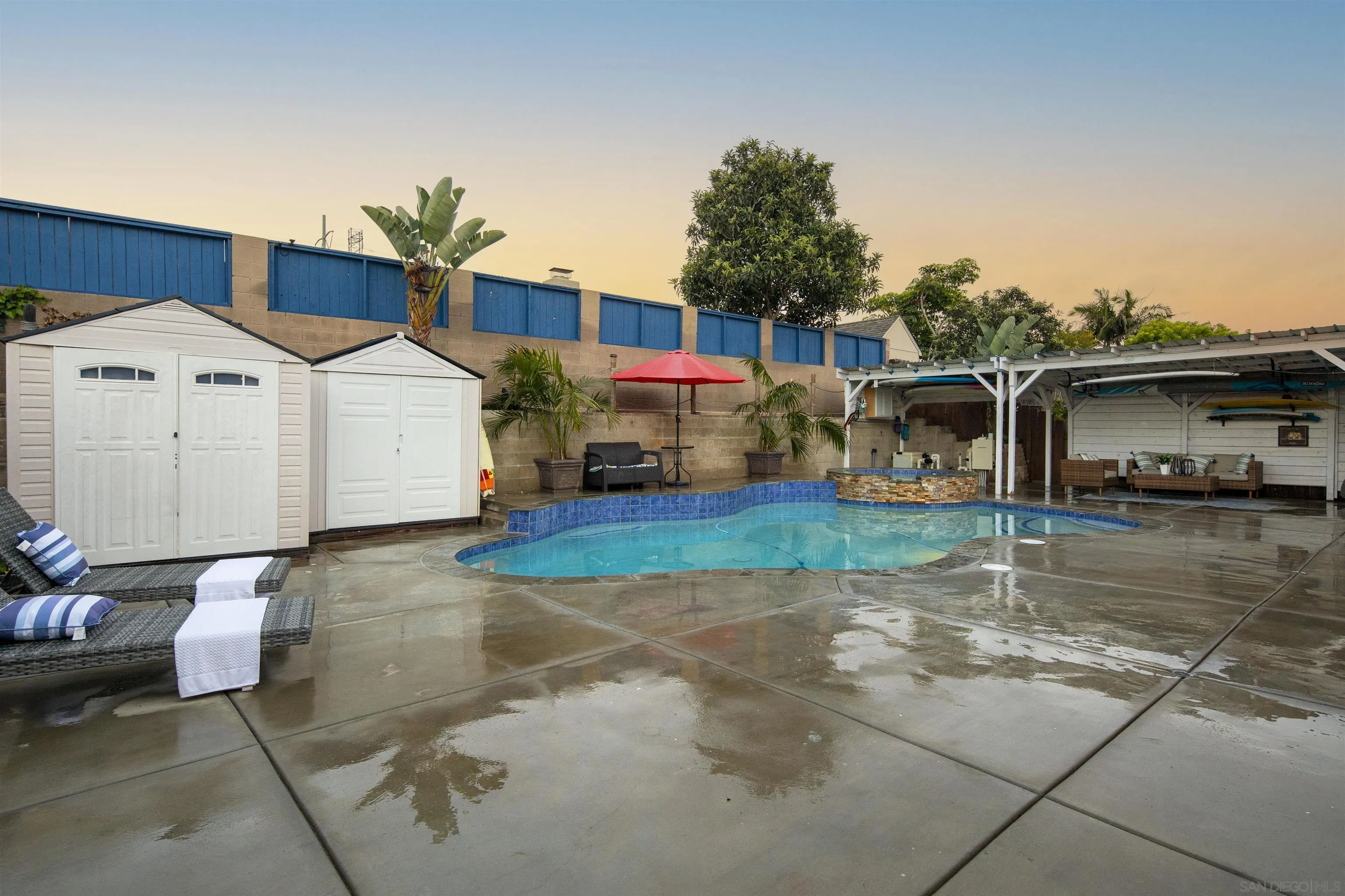 https://cdn.realtyfeed.com/cdn/127/260013564/8d1b85fd0c41cb77de8fe98bb31827ae.webp