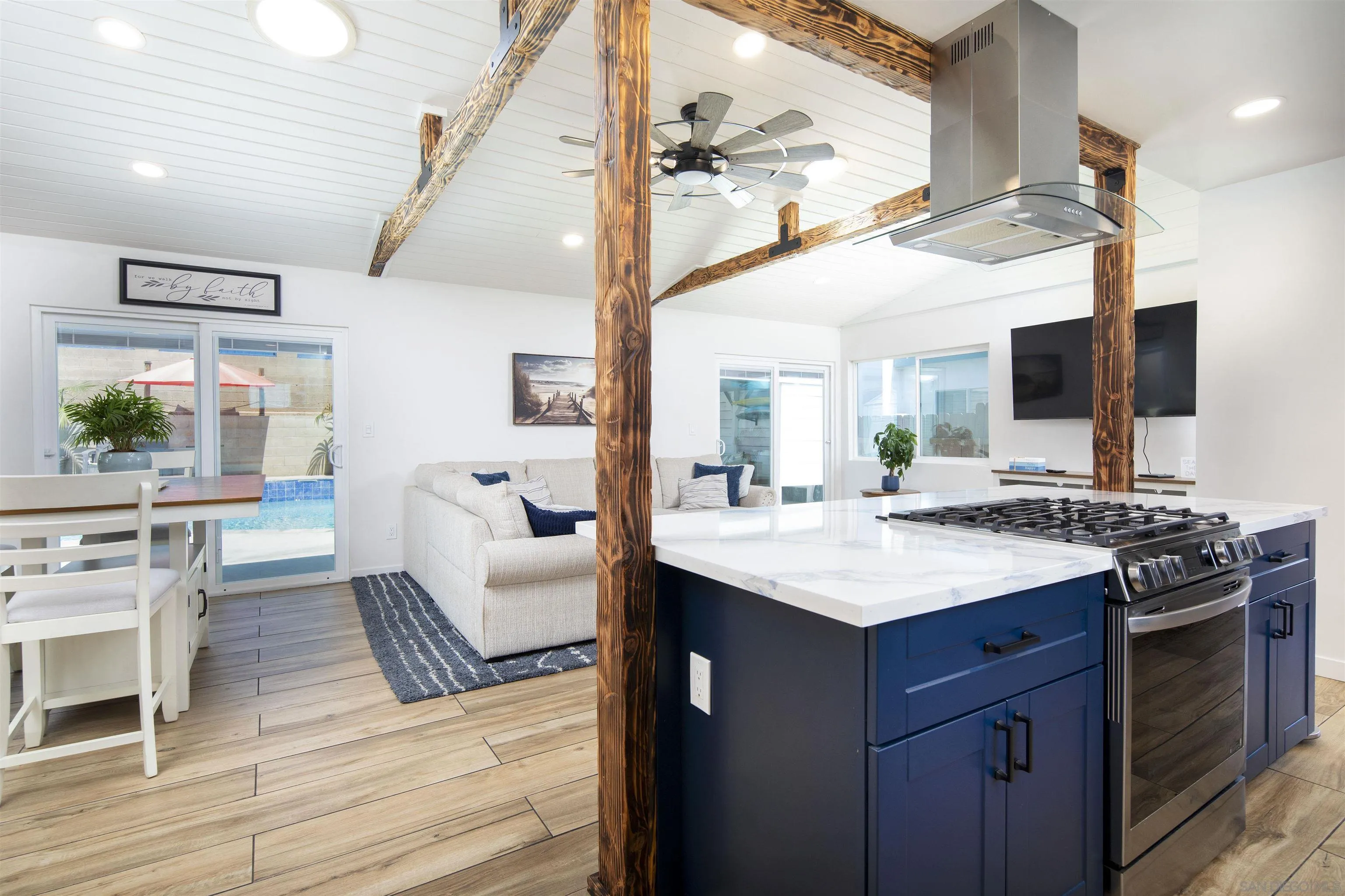 https://cdn.realtyfeed.com/cdn/127/260013564/d73e400236caad25b288c2c608b2f0dc.webp