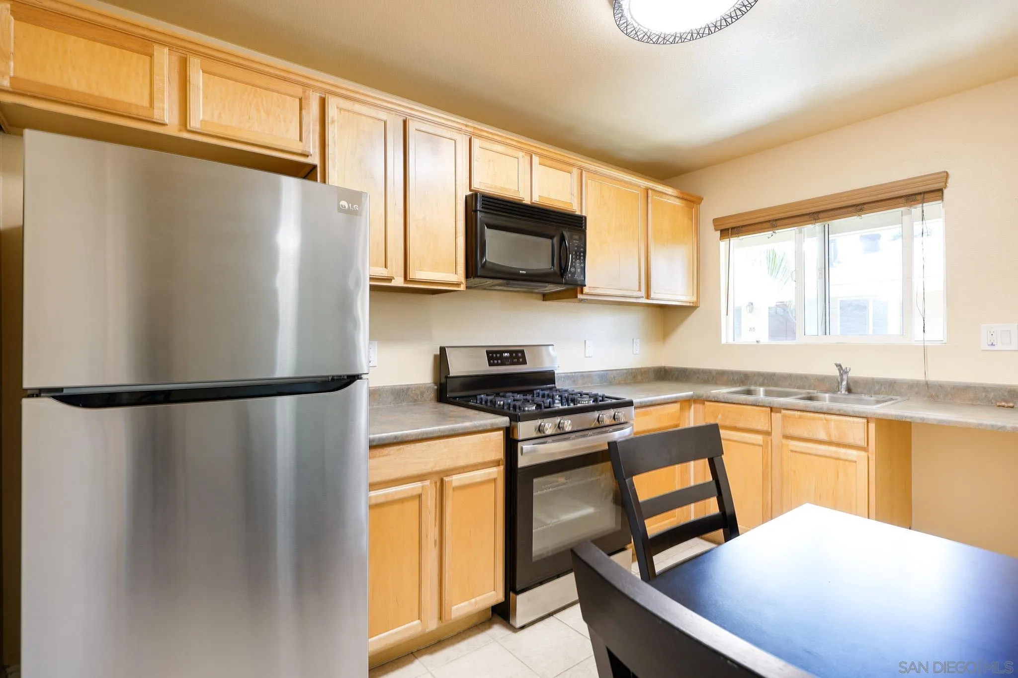 Photo #11: 260013565 Listing: Photo #11