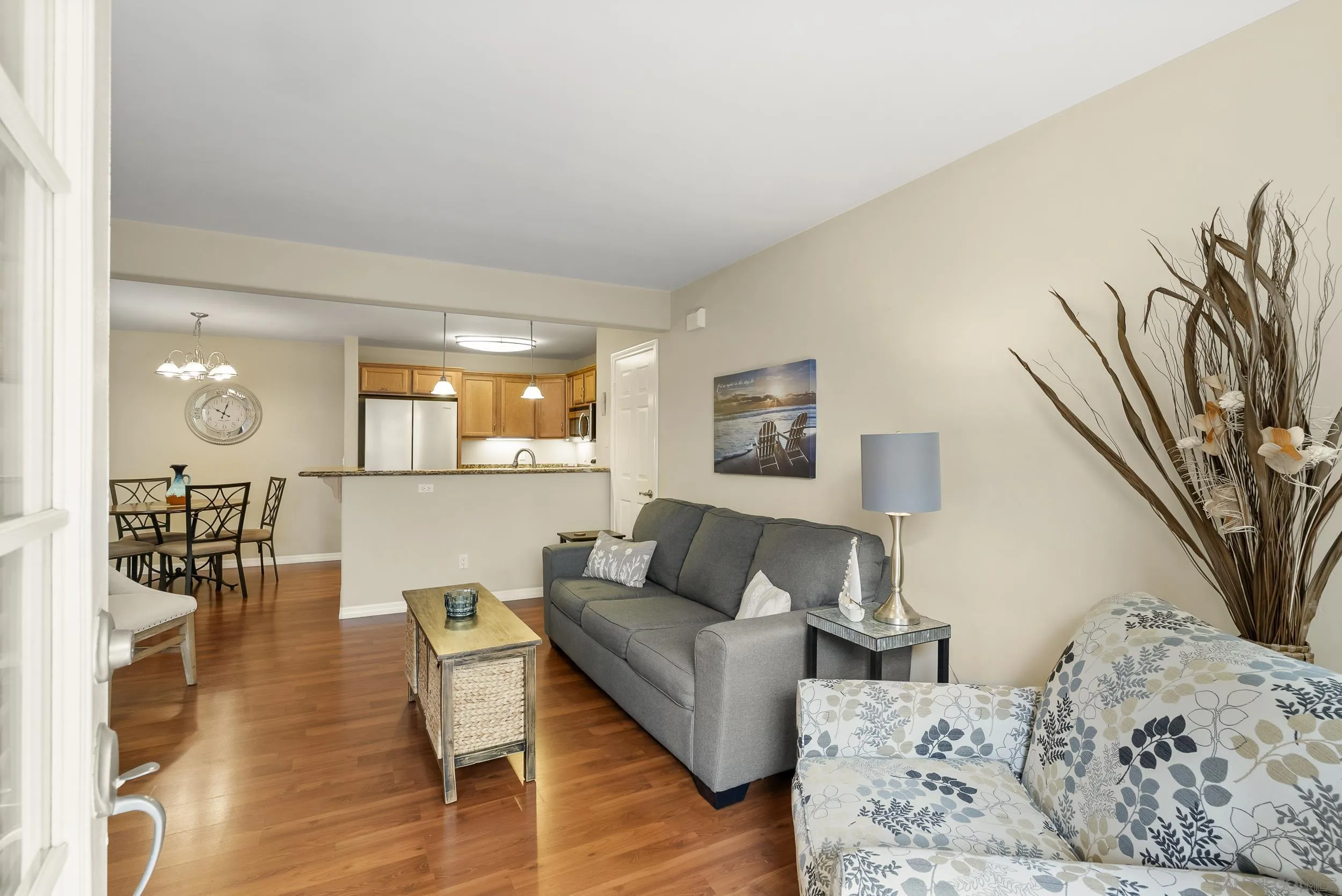 Photo #7: 260013567 Listing: Photo #7