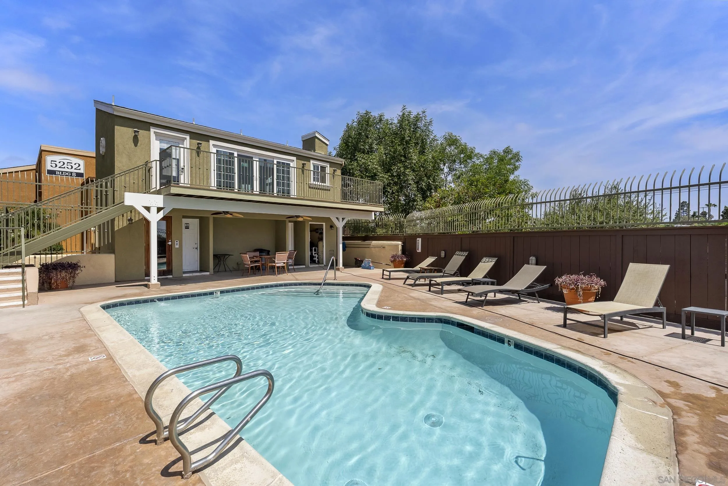Photo #27: 260013567 Listing: Photo #27