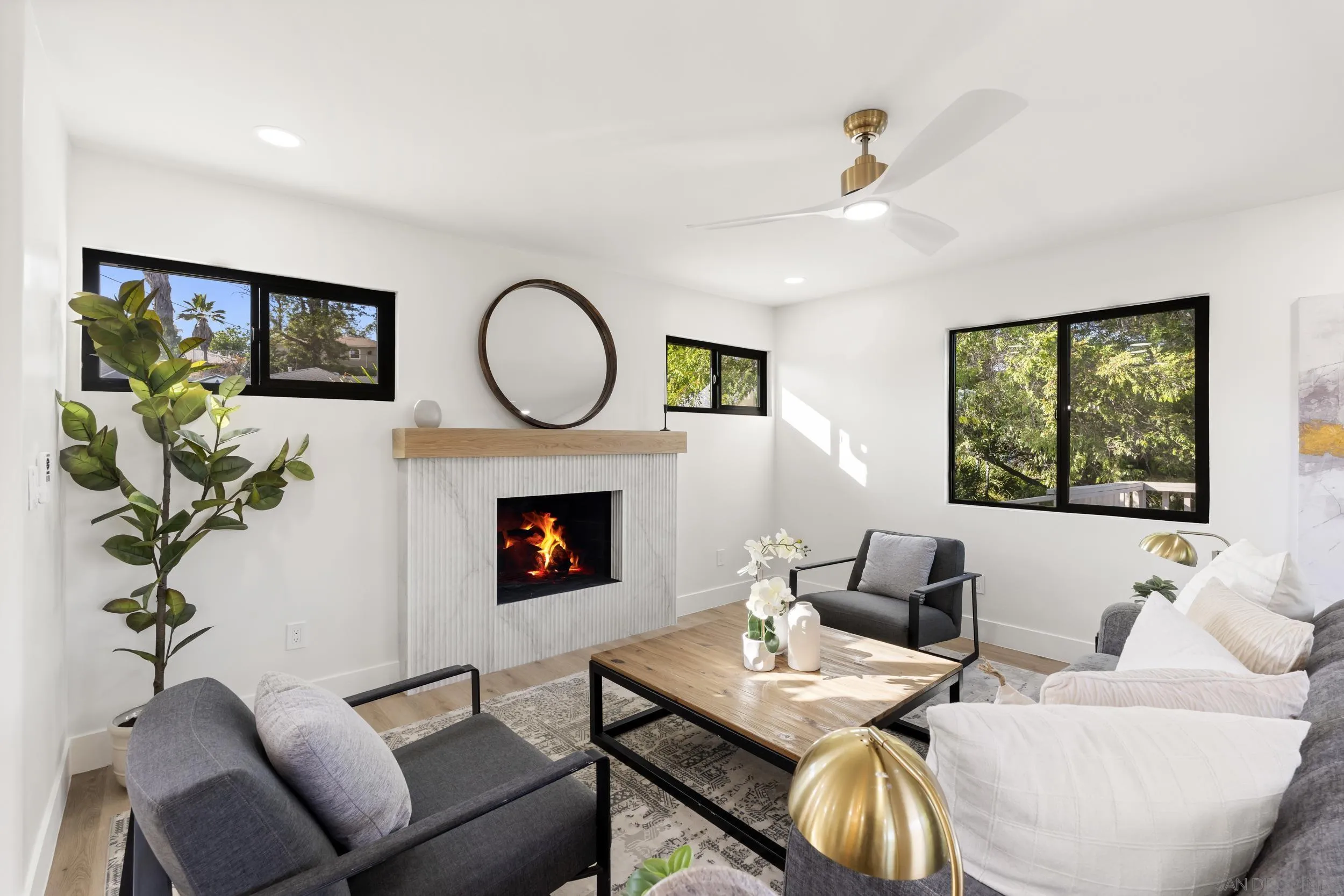 https://cdn.realtyfeed.com/cdn/127/260013568/4d6fdfbf71f7ab1ac5ee010eb5d55156.webp