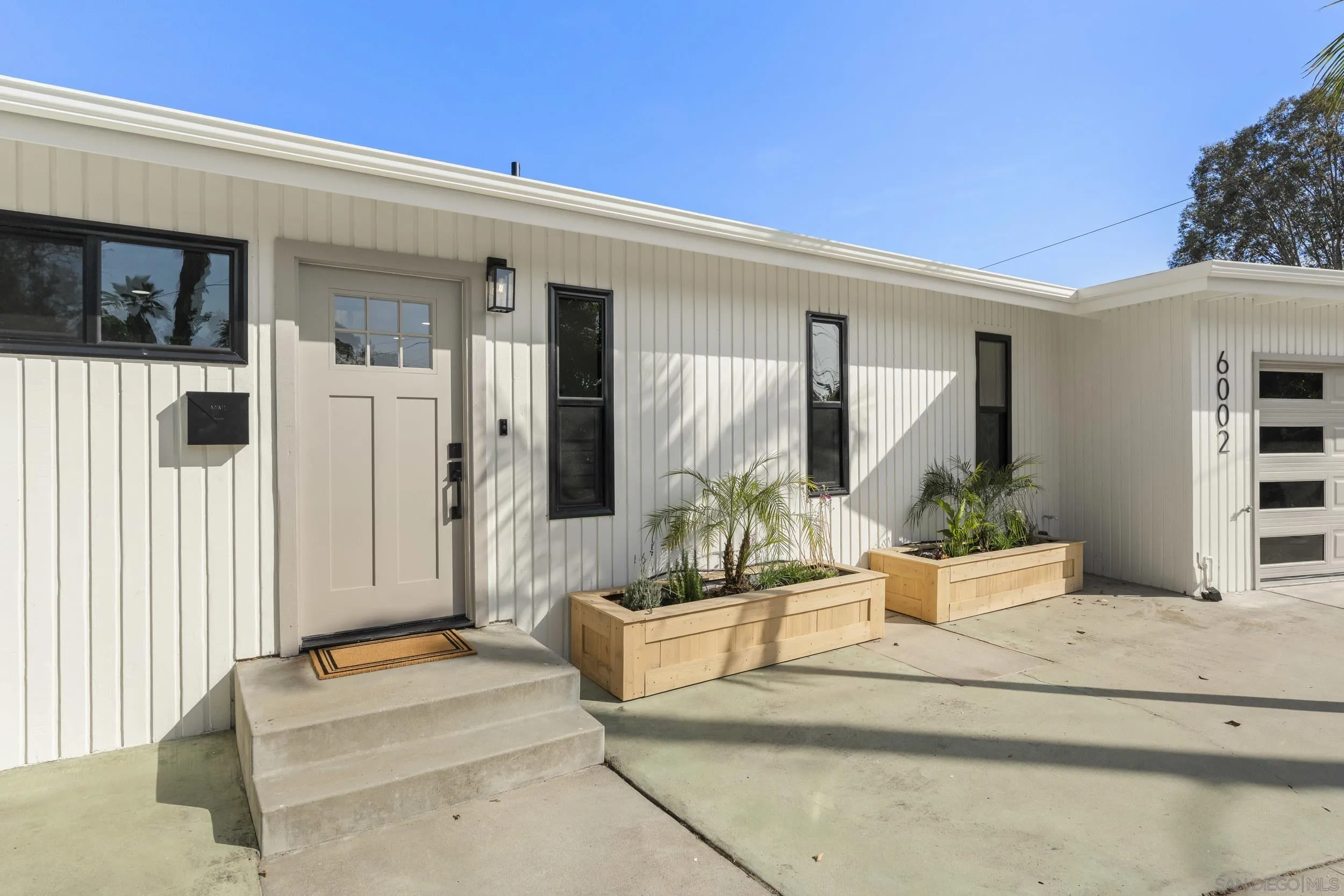 https://cdn.realtyfeed.com/cdn/127/260013568/6b8390cfdfea7985b225dbbae49c5d3b.webp