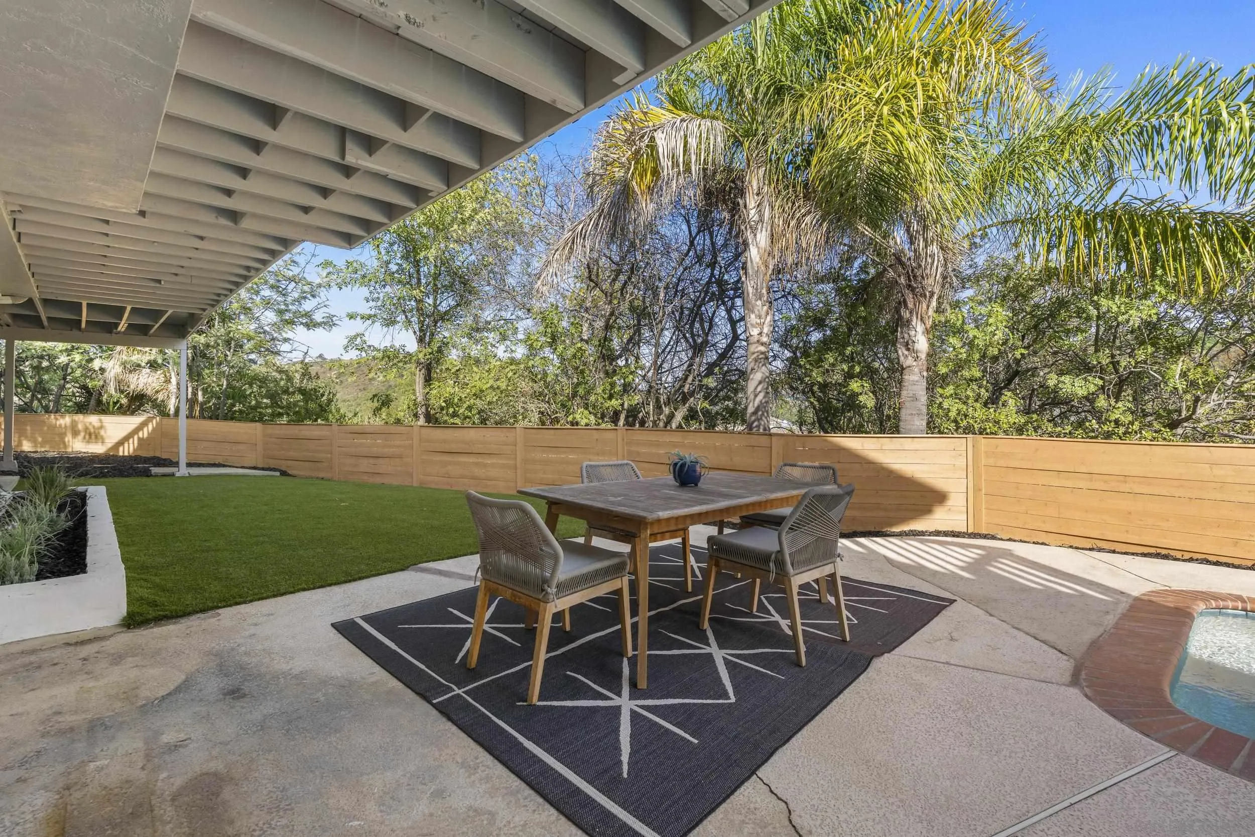 https://cdn.realtyfeed.com/cdn/127/260013568/c671e0921f025c8bfdc030a00efbc5b0.webp