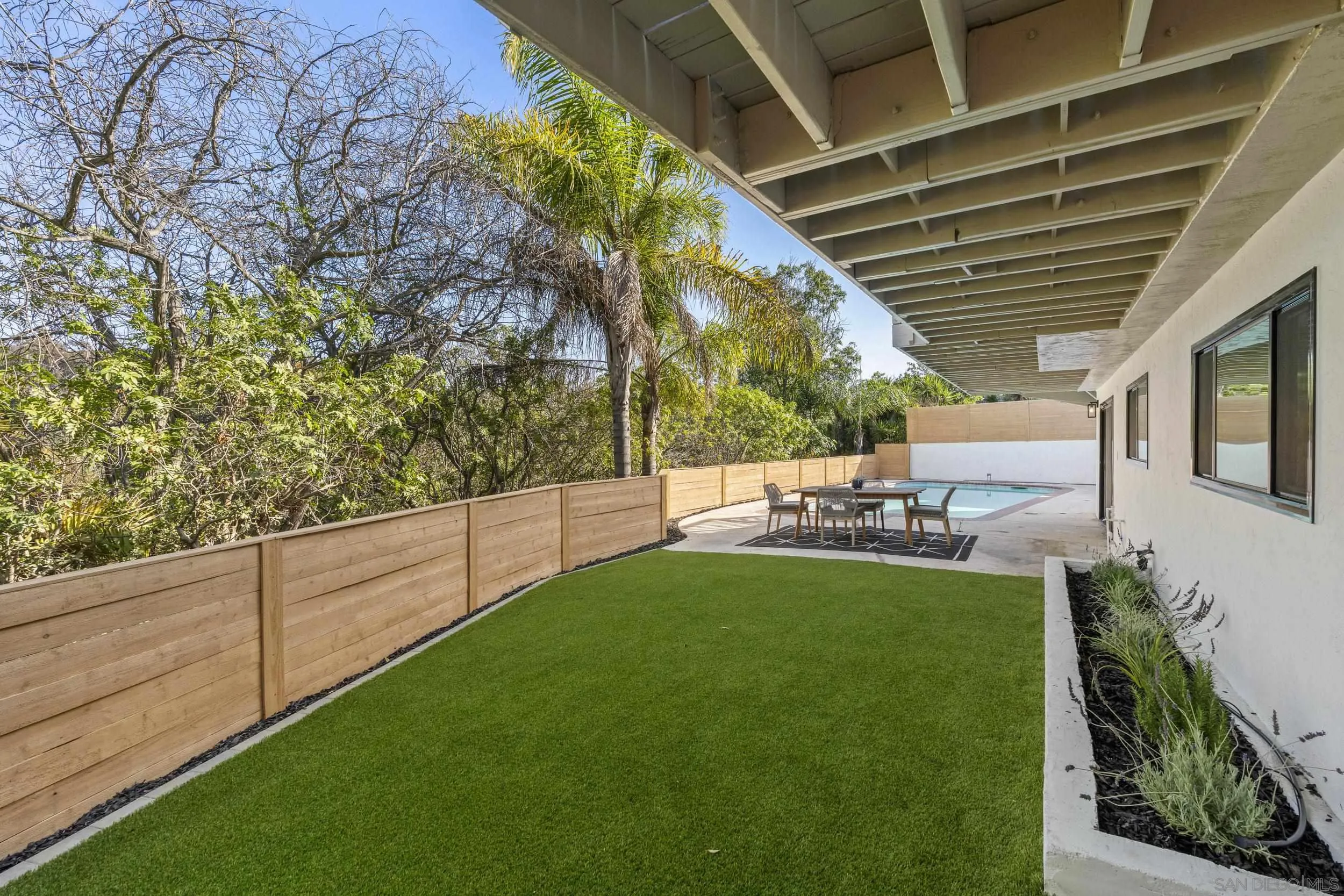 https://cdn.realtyfeed.com/cdn/127/260013568/d74023367e3d6e6d3ffe3c64cf96da8c.webp