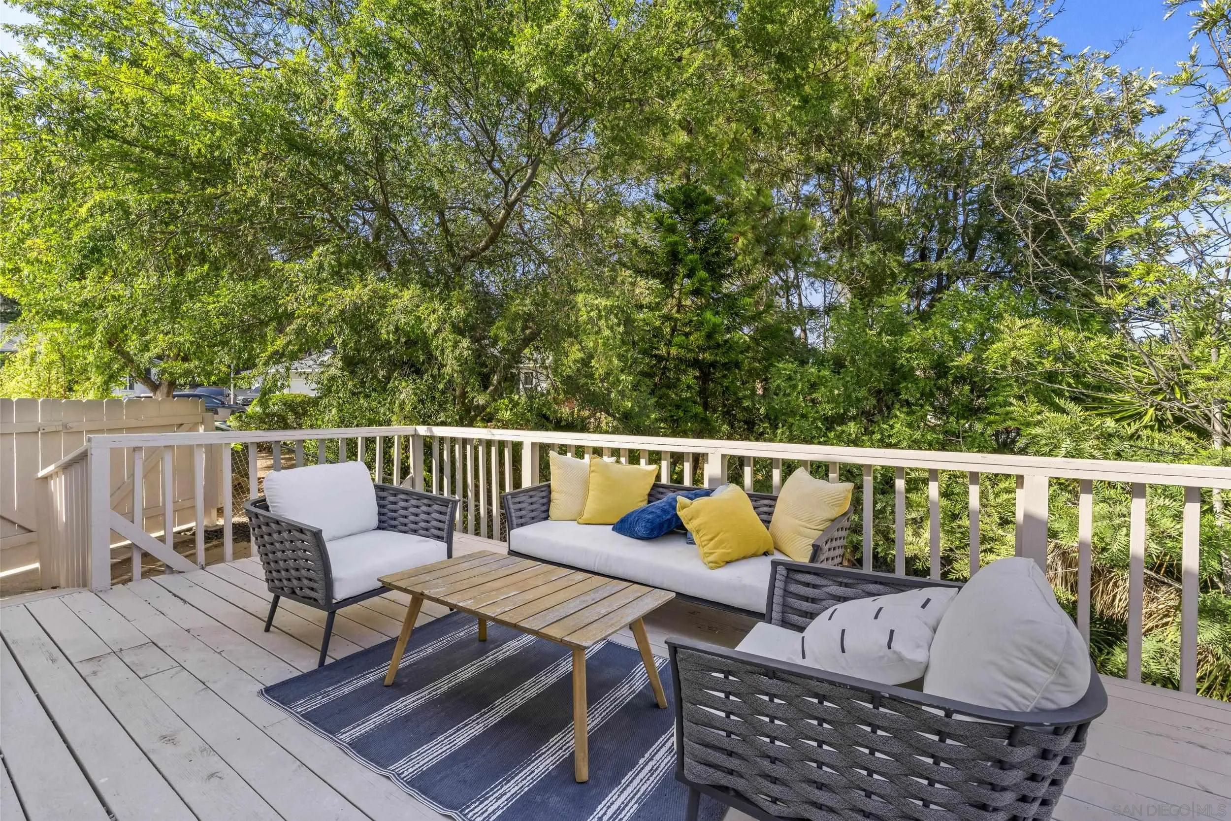 https://cdn.realtyfeed.com/cdn/127/260013568/d9949e97f0df99abadf0dadb8b5ea4b7.webp
