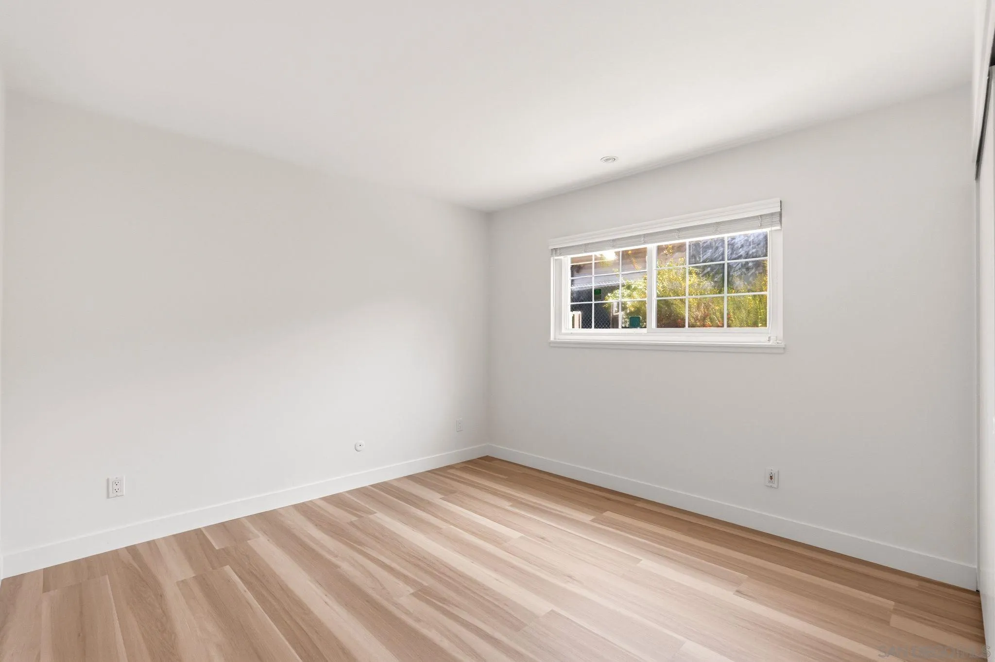https://cdn.realtyfeed.com/cdn/127/260013571/184d6faa0abe963981d3c5fec6e4275f.webp