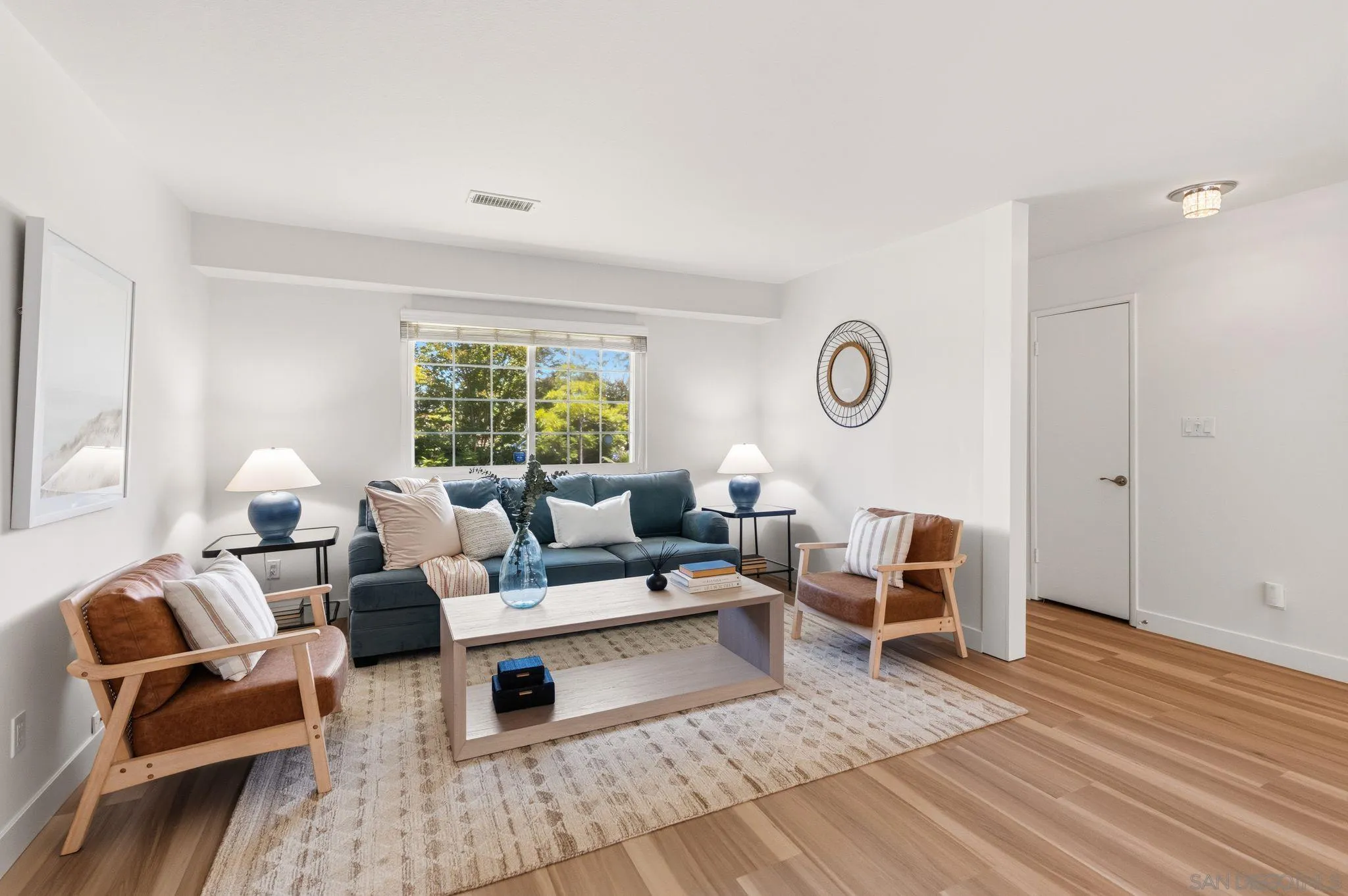 https://cdn.realtyfeed.com/cdn/127/260013571/5851f2deca216b3baa7830297d942769.webp