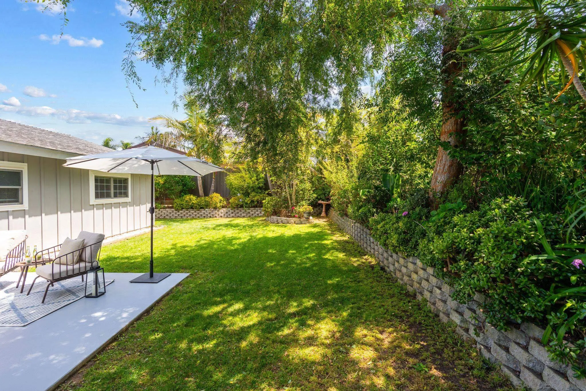 https://cdn.realtyfeed.com/cdn/127/260013571/c927daf93acd67de49e82bd810636eb8.webp