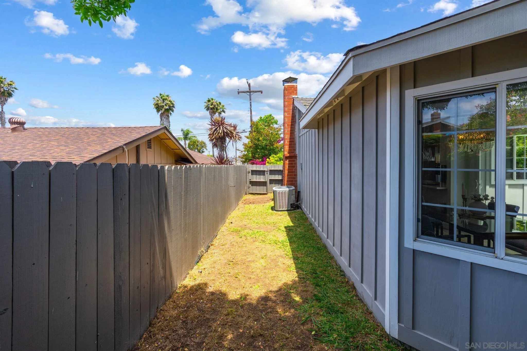 https://cdn.realtyfeed.com/cdn/127/260013571/e5f591f28fc086893525958d619e4023.webp