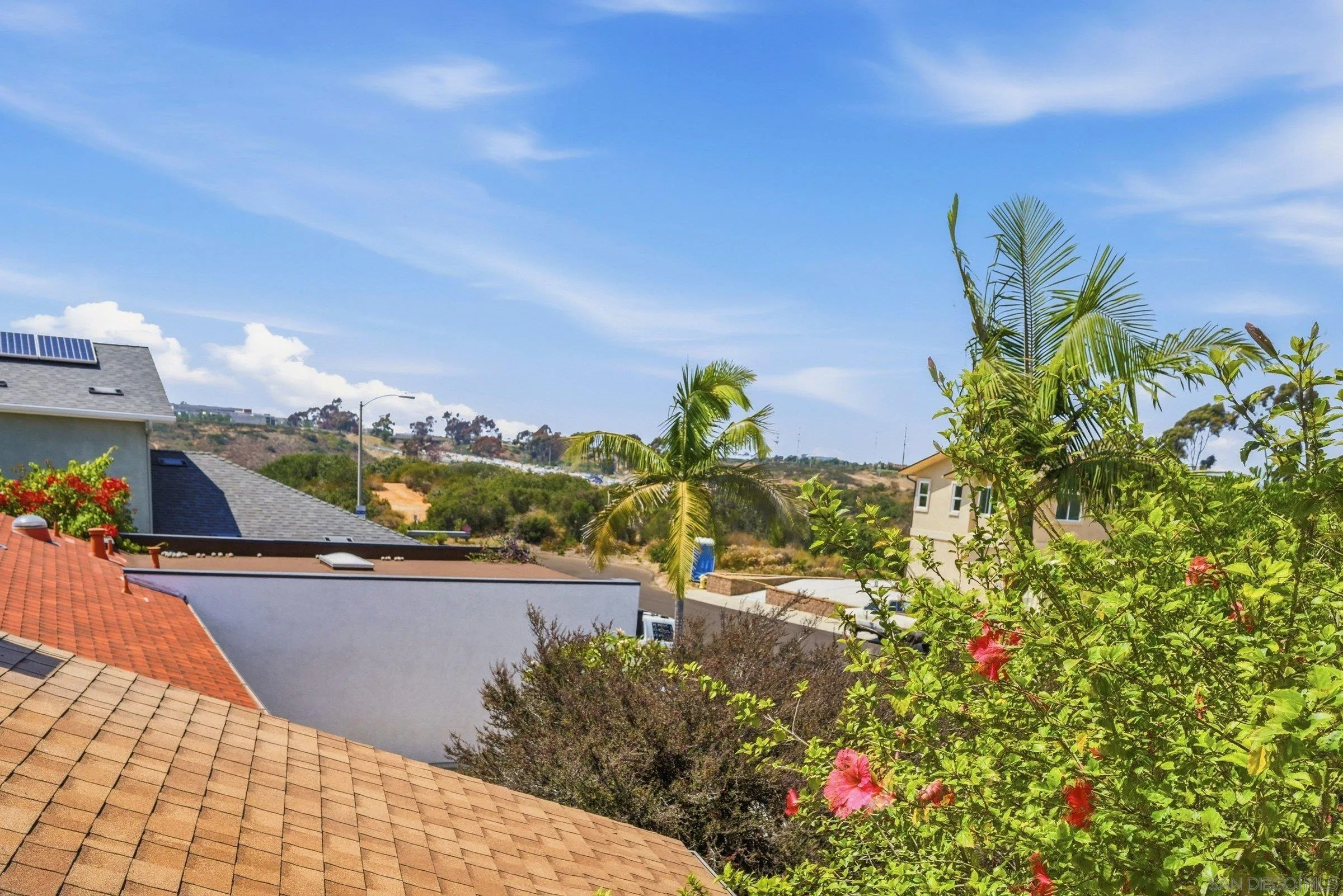 https://cdn.realtyfeed.com/cdn/127/260013572/20ef3af9b411bc3aebe999b98cf11a63.webp