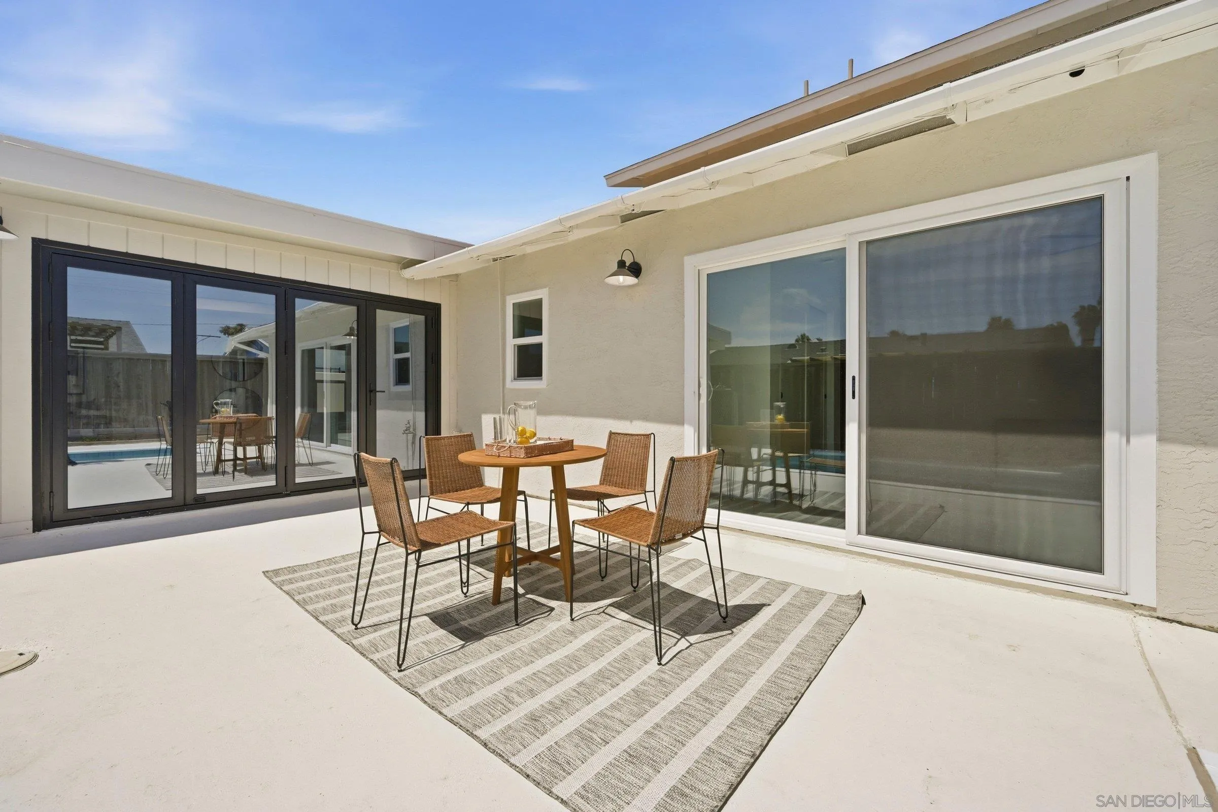 https://cdn.realtyfeed.com/cdn/127/260013572/5a1a40baf505ab97753c7a53cd6431e5.webp