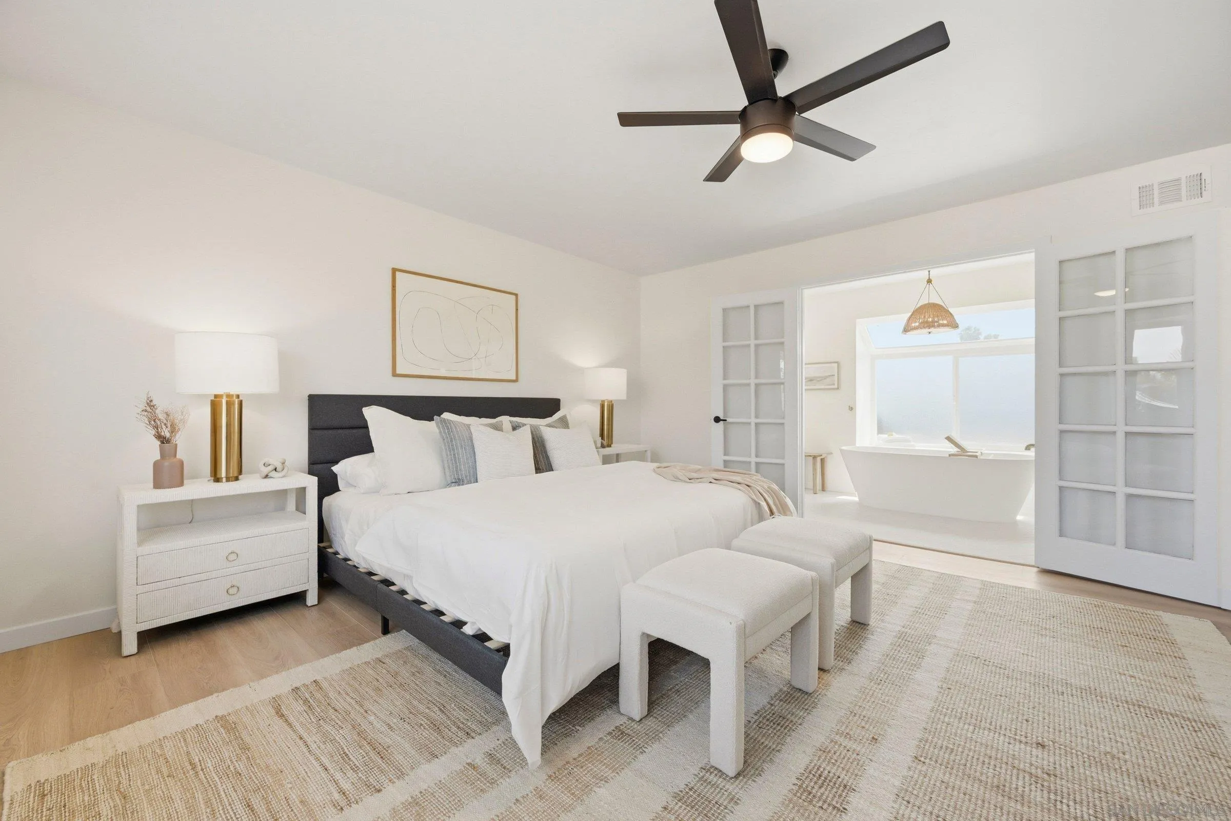 https://cdn.realtyfeed.com/cdn/127/260013572/99bc80015076e762647776492c8d778b.webp