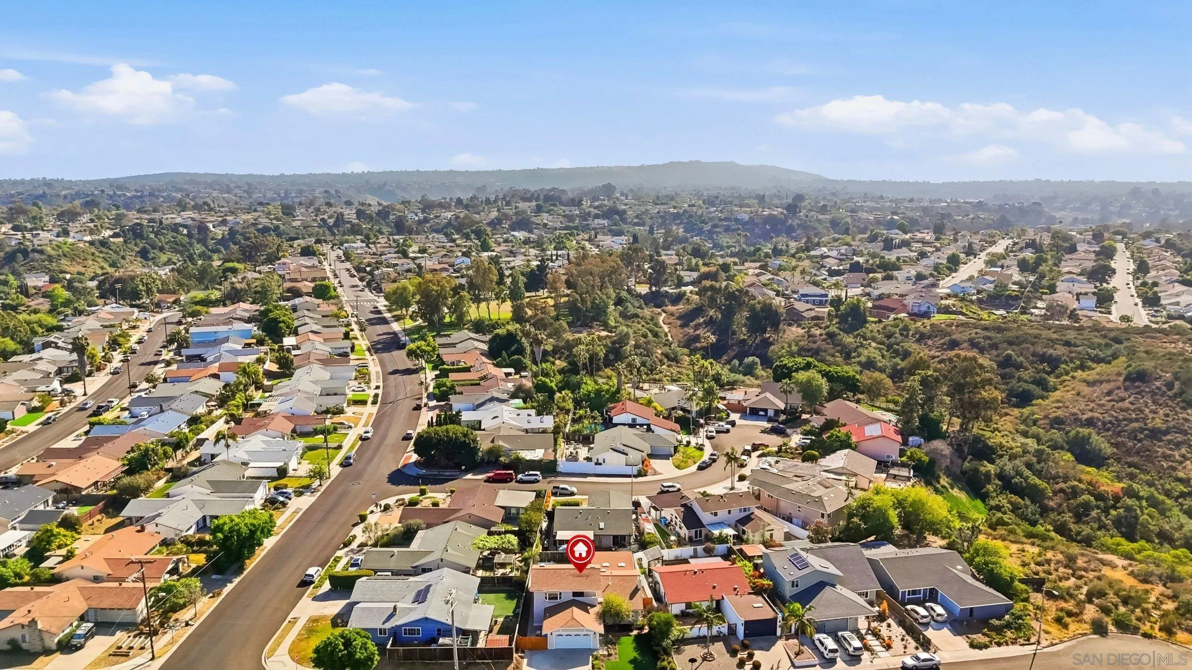 https://cdn.realtyfeed.com/cdn/127/260013572/c58209d135f2fbecced885854a375fdb.webp