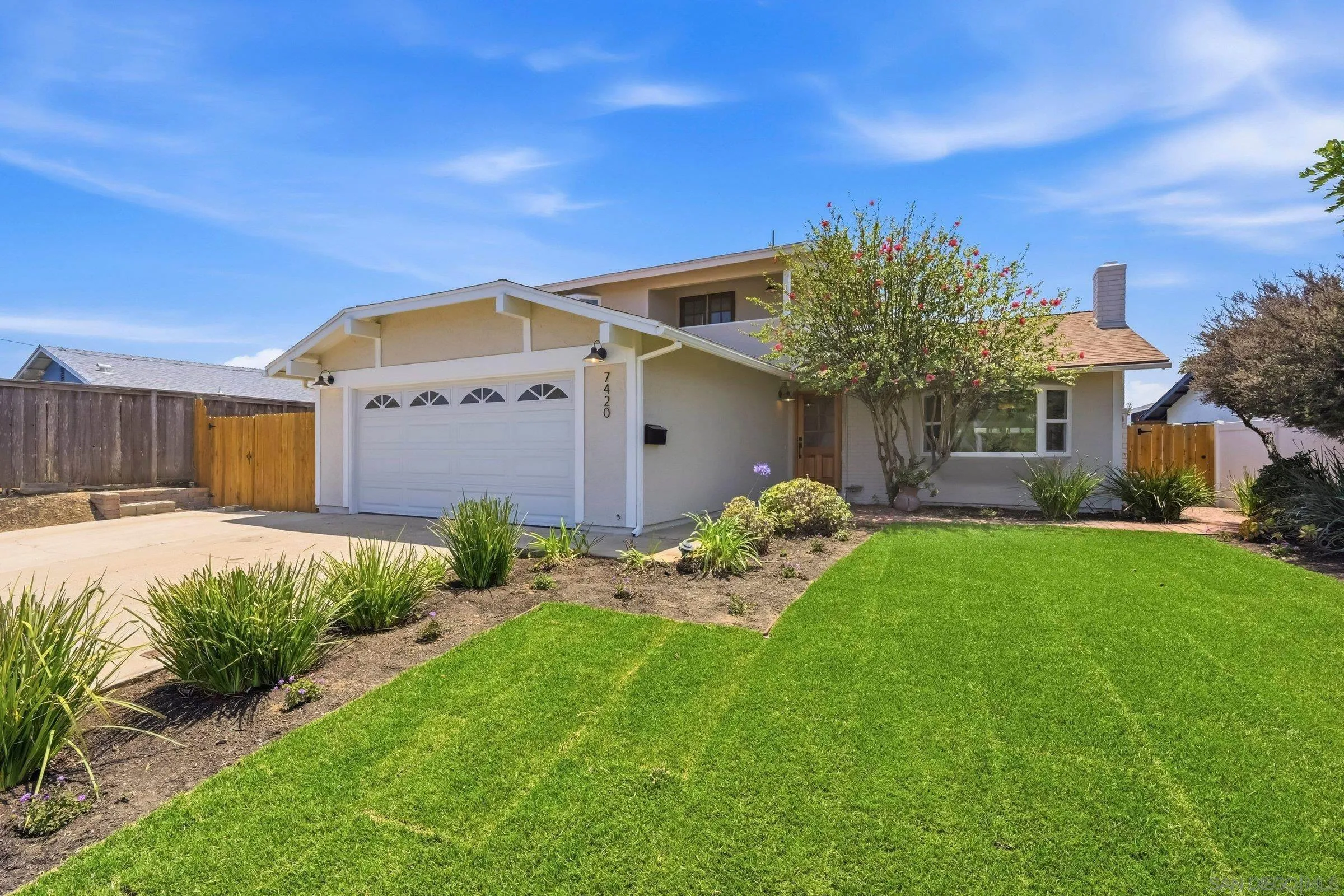https://cdn.realtyfeed.com/cdn/127/260013572/dd9225d664c15492fad5fc4093fea47d.webp