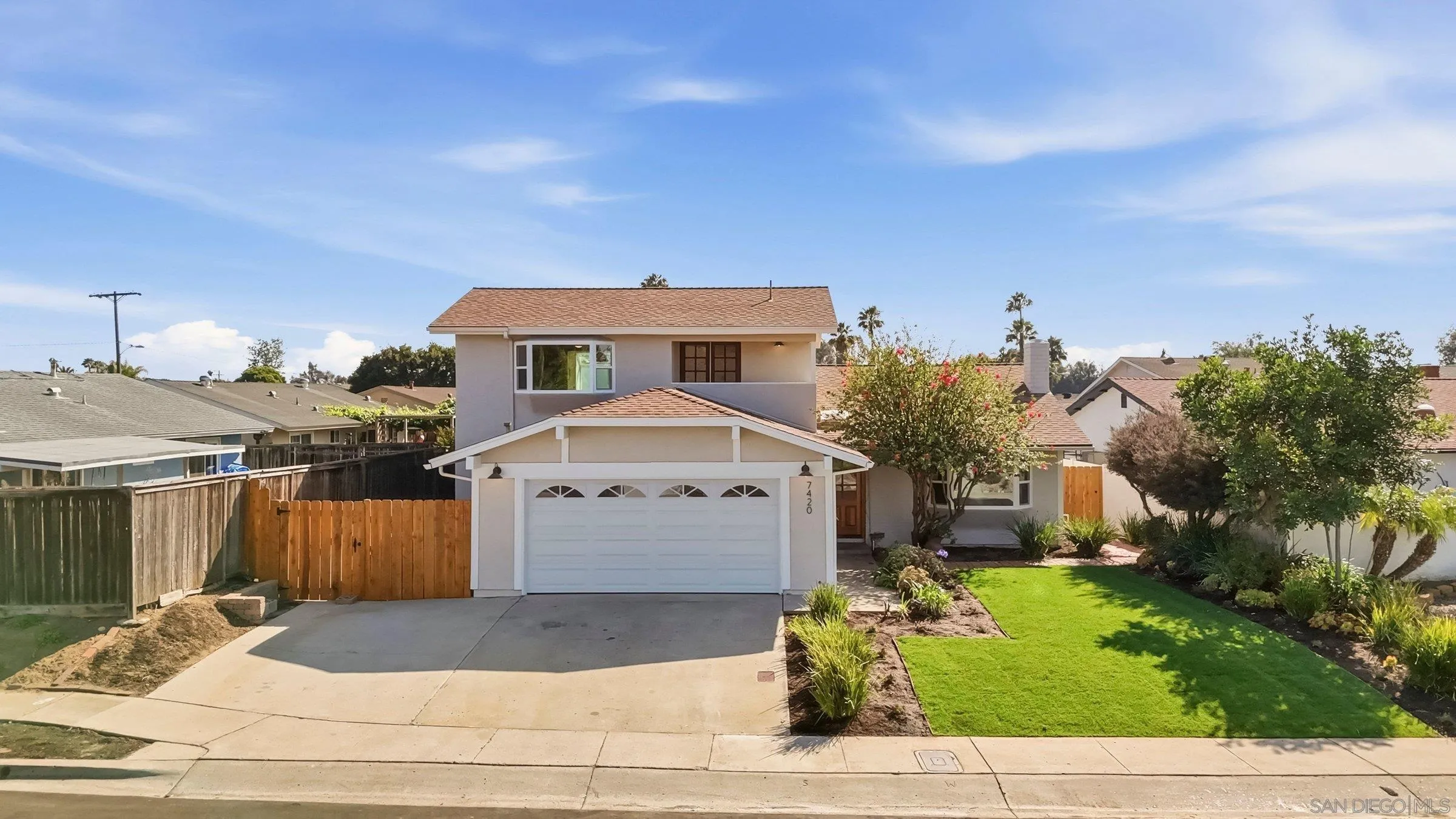 https://cdn.realtyfeed.com/cdn/127/260013572/df32faca5519f46d4527fa68bc698394.webp