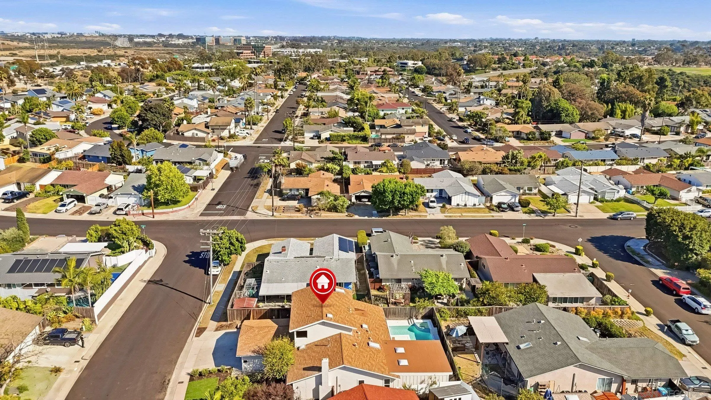 https://cdn.realtyfeed.com/cdn/127/260013572/eeb939df63d18c3c9ea890ac109f1830.webp