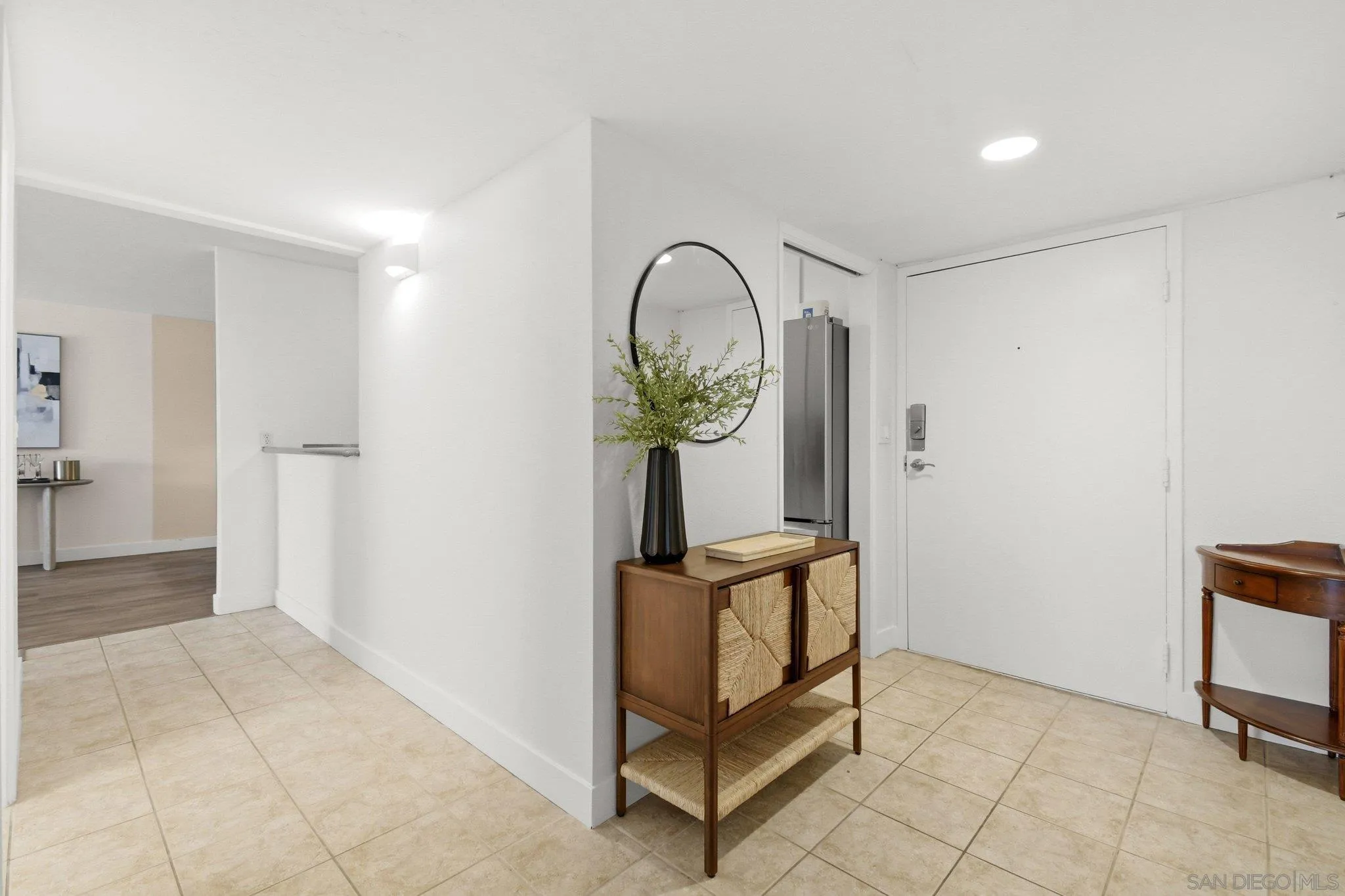https://cdn.realtyfeed.com/cdn/127/260013576/9ccb3b503eebe8245e00165357fbed6d.webp