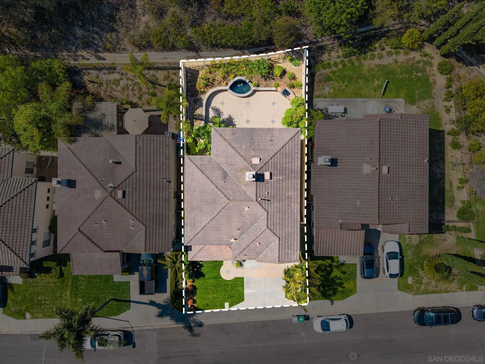https://cdn.realtyfeed.com/cdn/127/260013585/4f1d60a2241277c5407b23a365a64014.webp