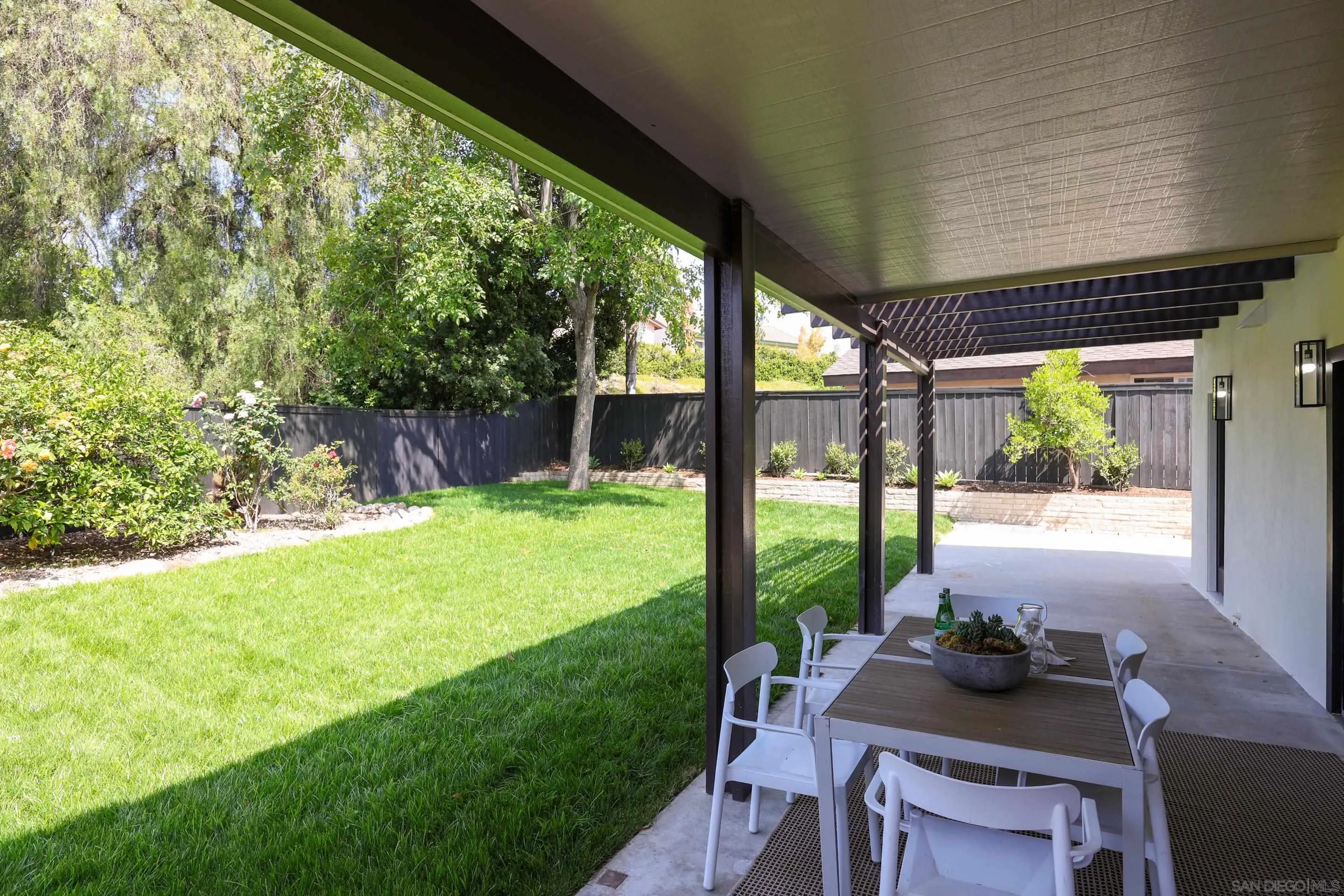 https://cdn.realtyfeed.com/cdn/127/260013586/5231cff47e381f02b8b16d14e65f447c.webp
