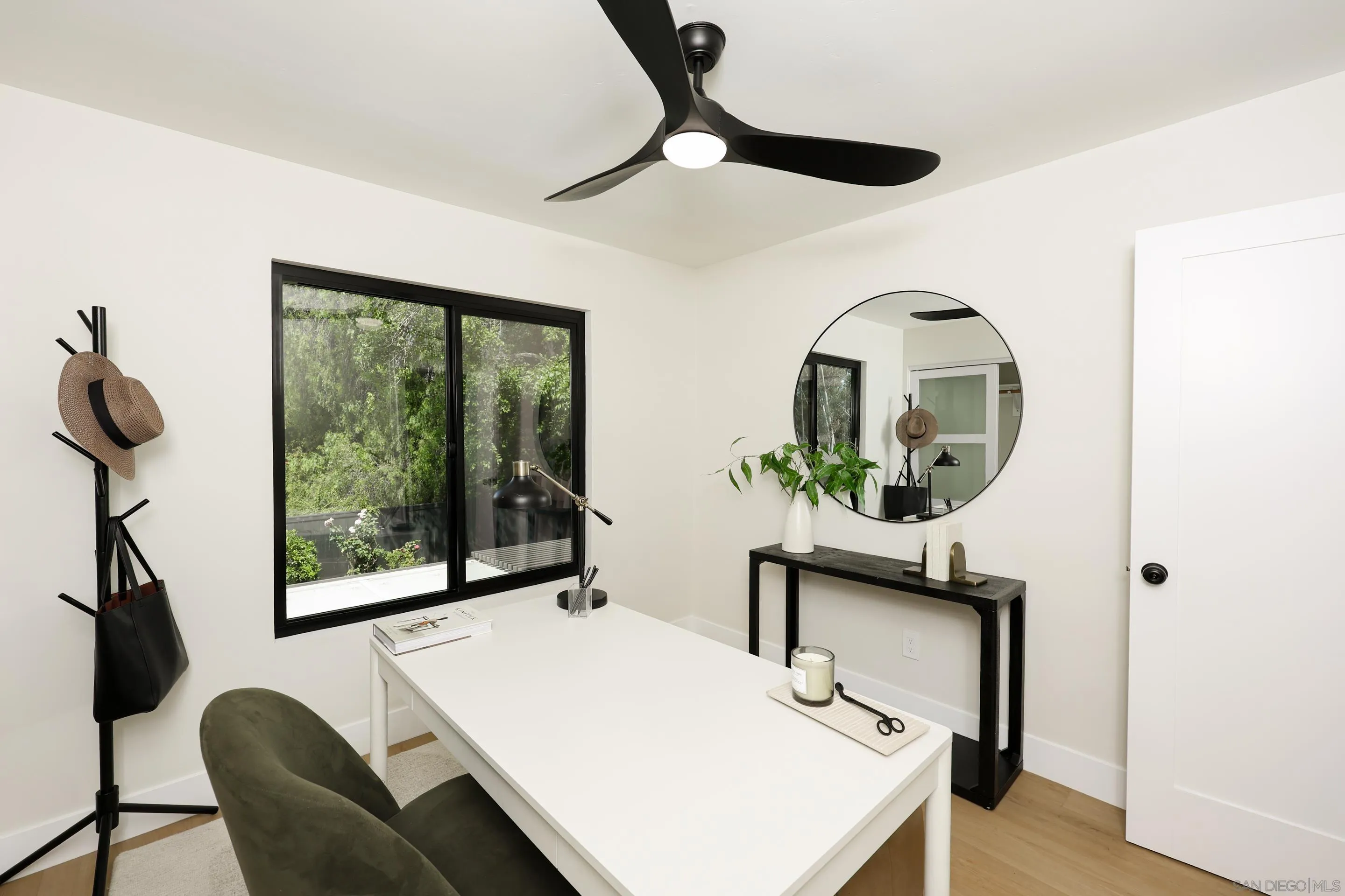 https://cdn.realtyfeed.com/cdn/127/260013586/6a8b7304bd6ab96dc2c38cf7a1939111.webp