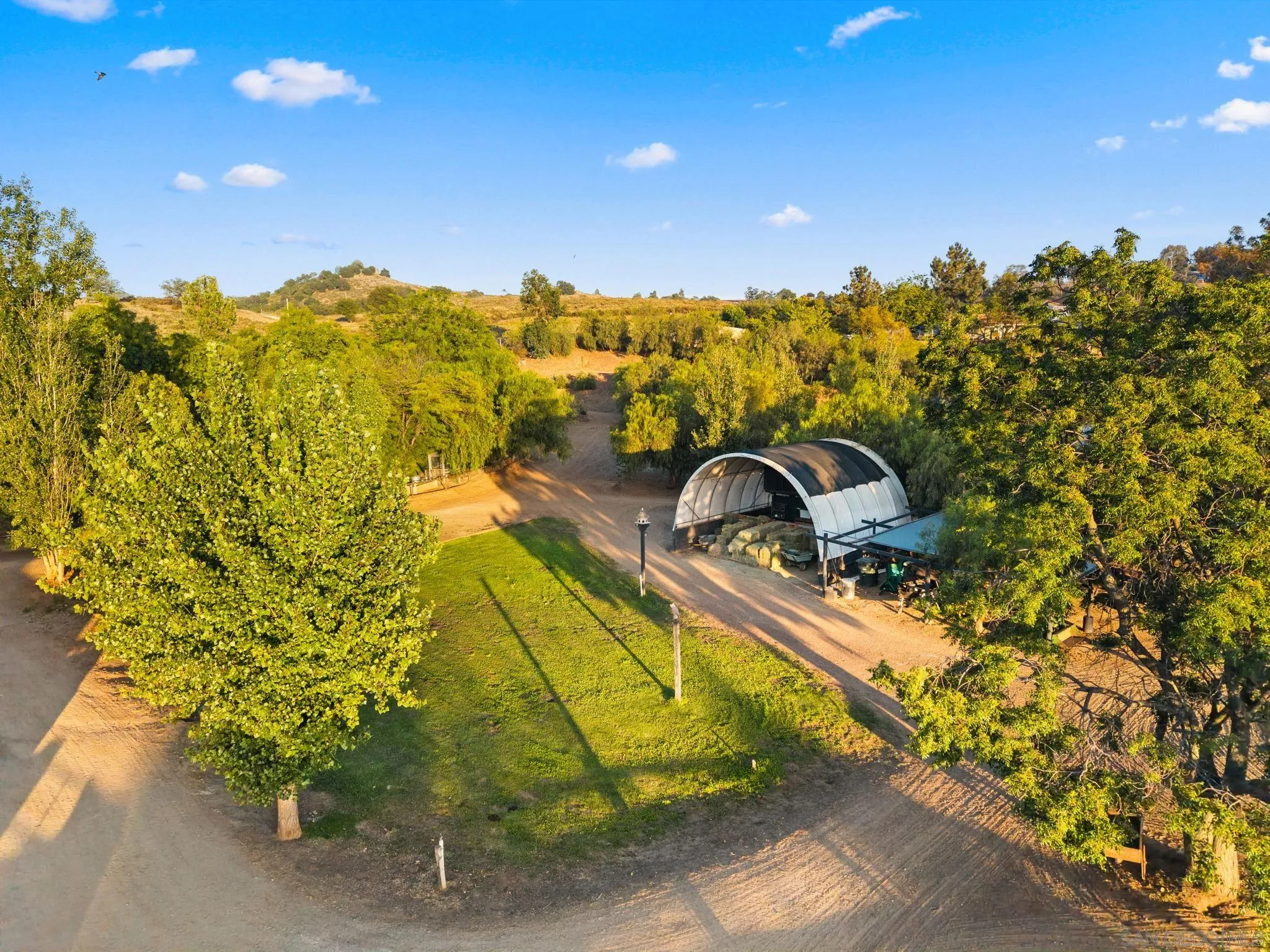 https://cdn.realtyfeed.com/cdn/127/260013587/82ad2a73ccc712d4ccee8ad043046384.webp