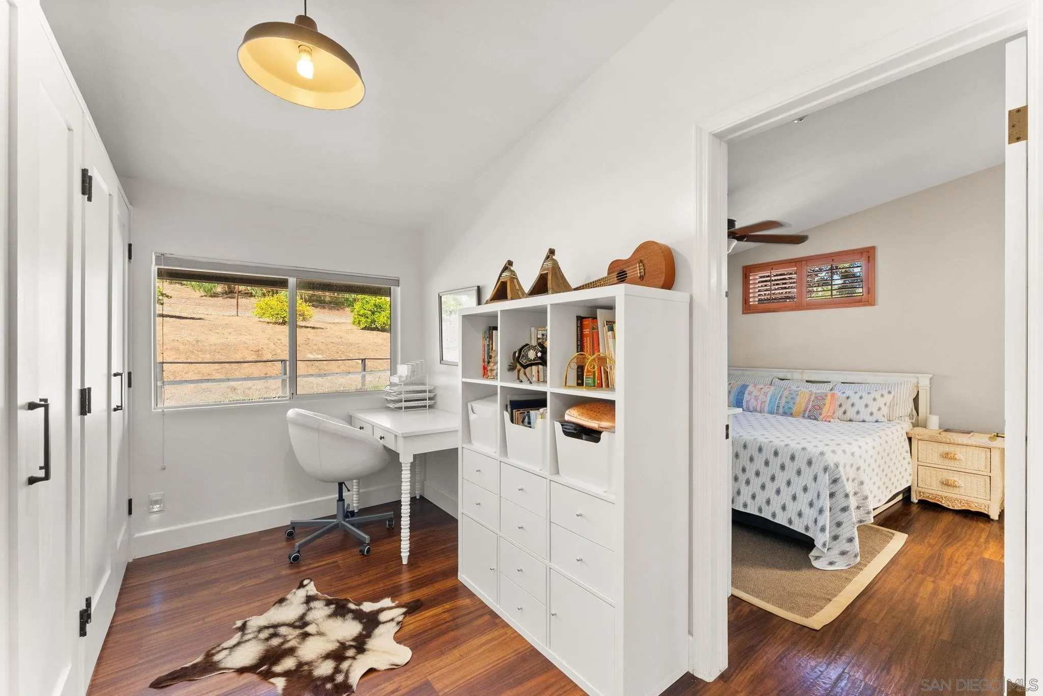 https://cdn.realtyfeed.com/cdn/127/260013587/b8dc61fcc6cd40e01b0cbc5331626b7e.webp