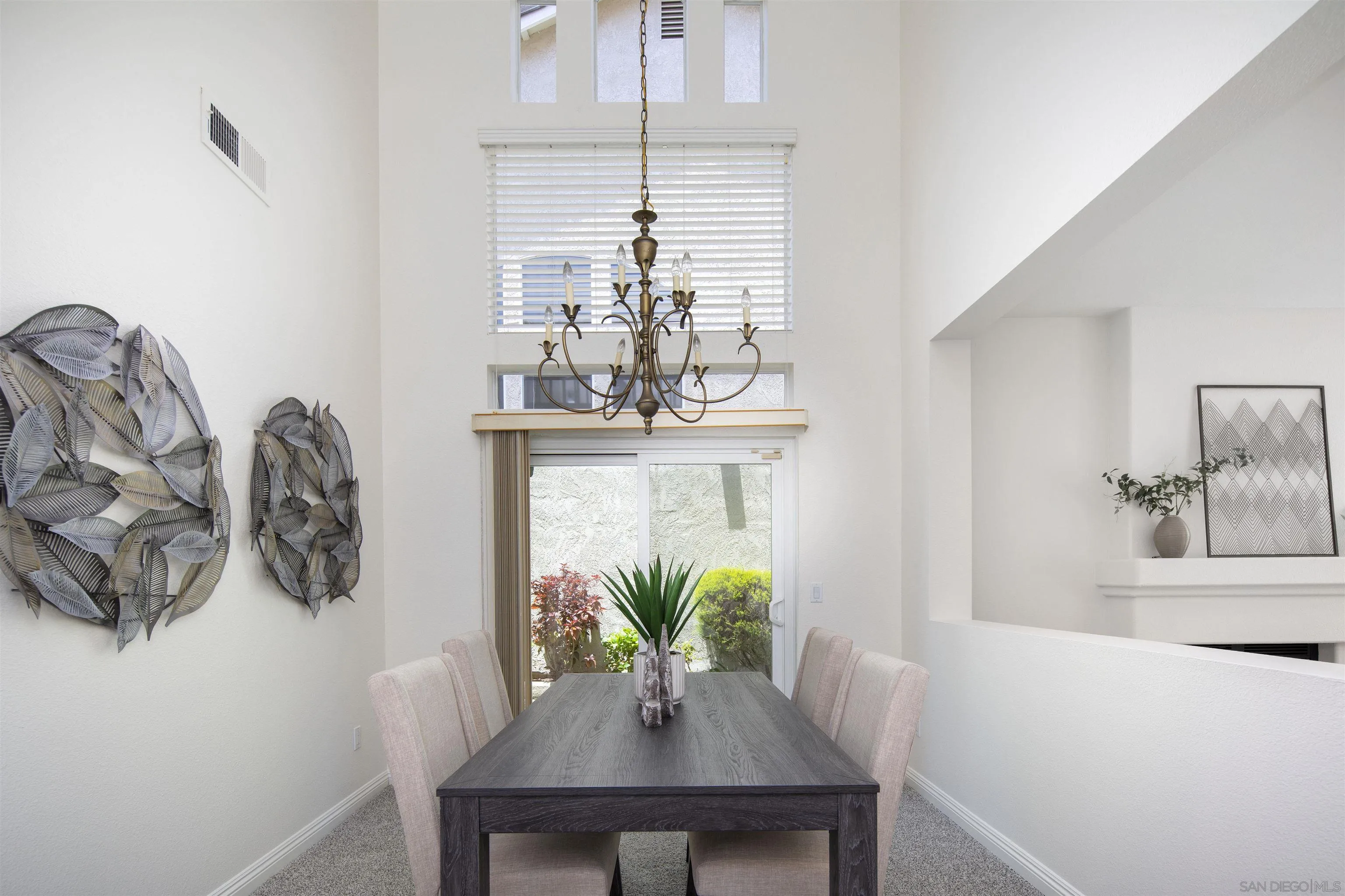 https://cdn.realtyfeed.com/cdn/127/260013590/19dee57ccdd424a8d186a8b8660a468b.webp