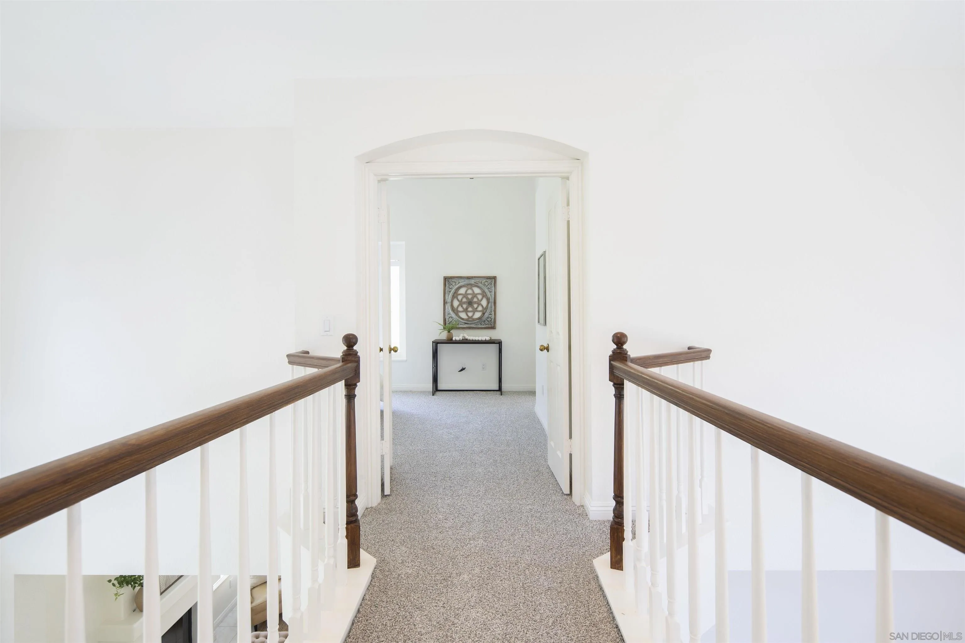 https://cdn.realtyfeed.com/cdn/127/260013590/c6c562356f7dcb0df31bbb24310418d2.webp