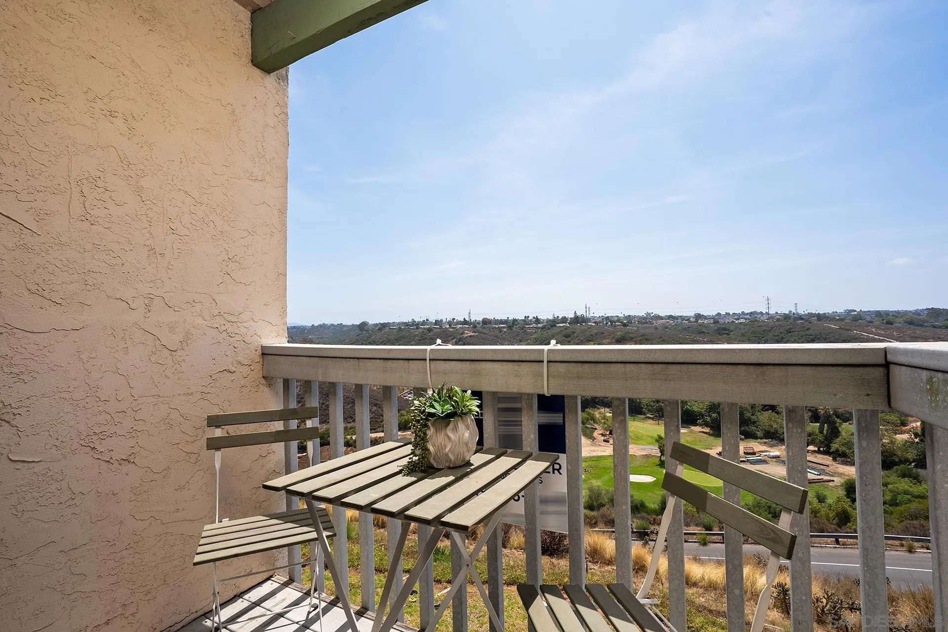 https://cdn.realtyfeed.com/cdn/127/260013591/2ece32e1a5b0b7e4e0d58ccfda20b300.webp