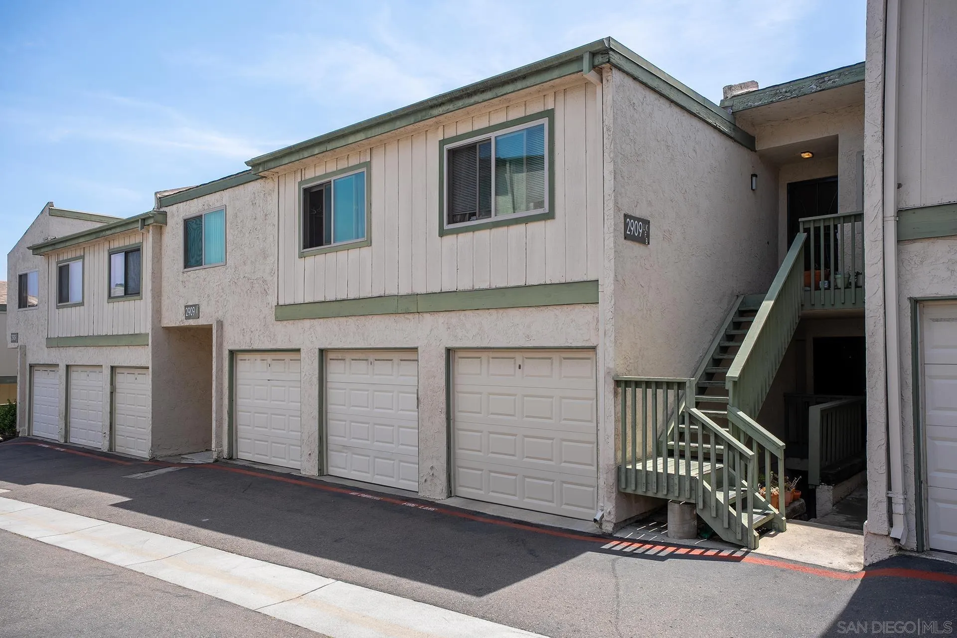 https://cdn.realtyfeed.com/cdn/127/260013591/5df0b983fbc9351503e0f688fdf89e91.webp
