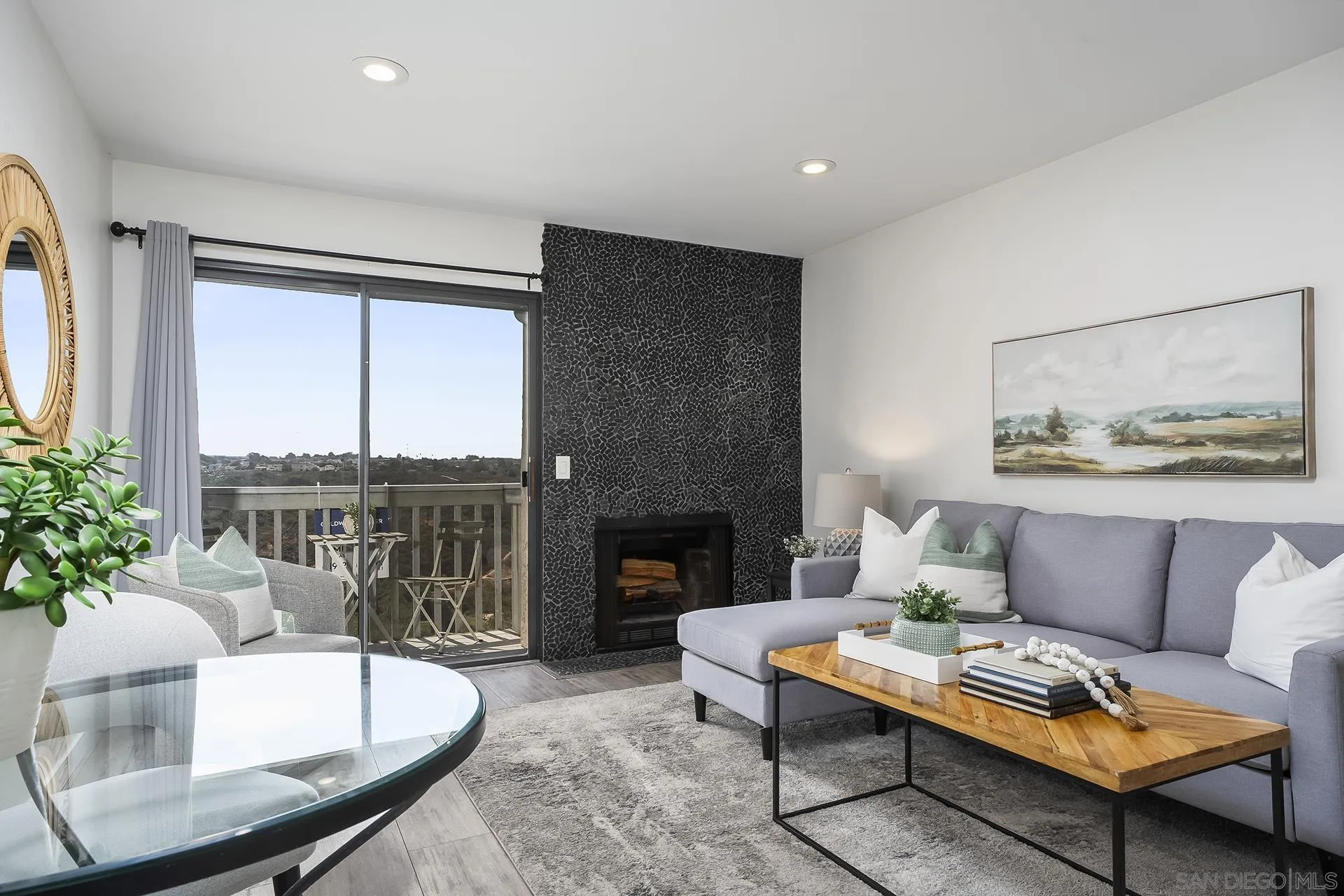 https://cdn.realtyfeed.com/cdn/127/260013591/9b253e4b34adfdeb32774b1a0695be0d.webp