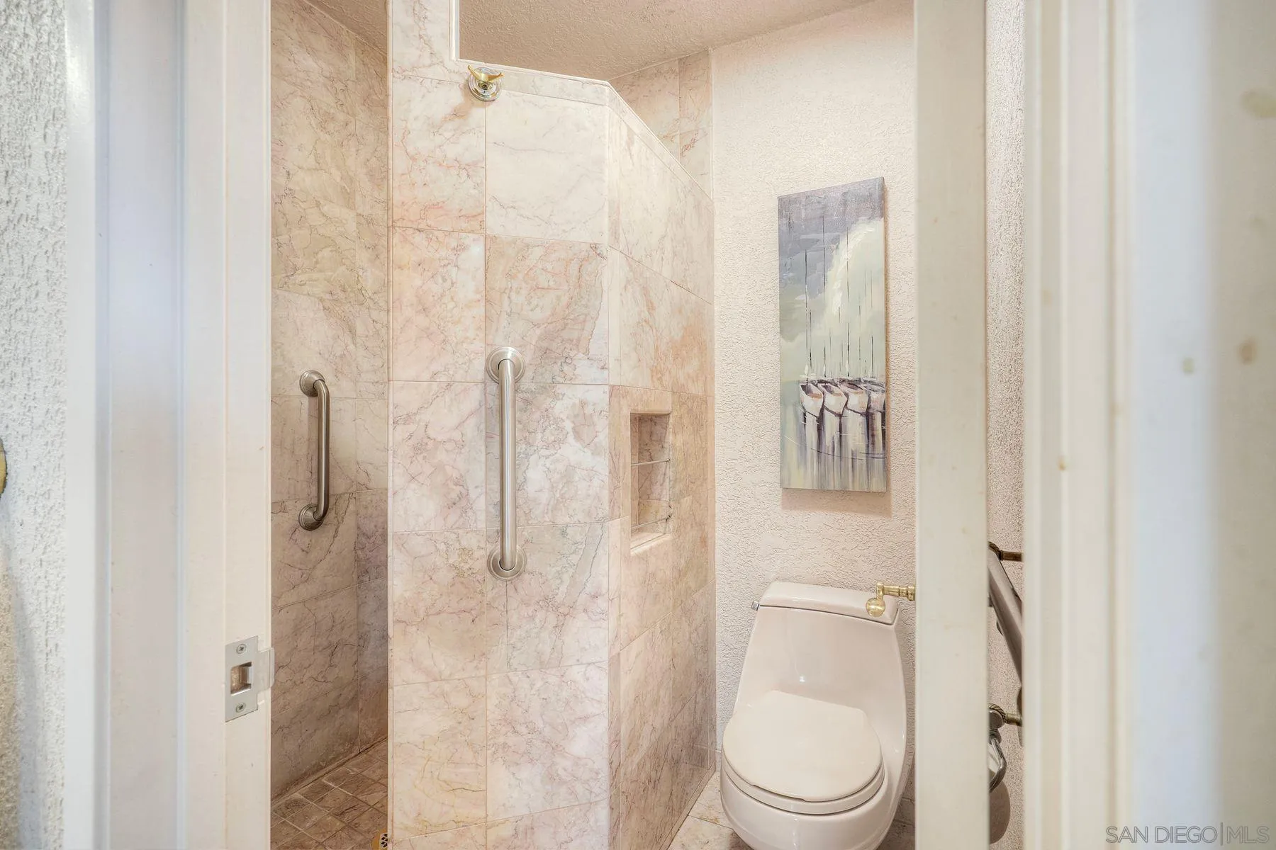 Photo #22: 260013592 Listing: Photo #22