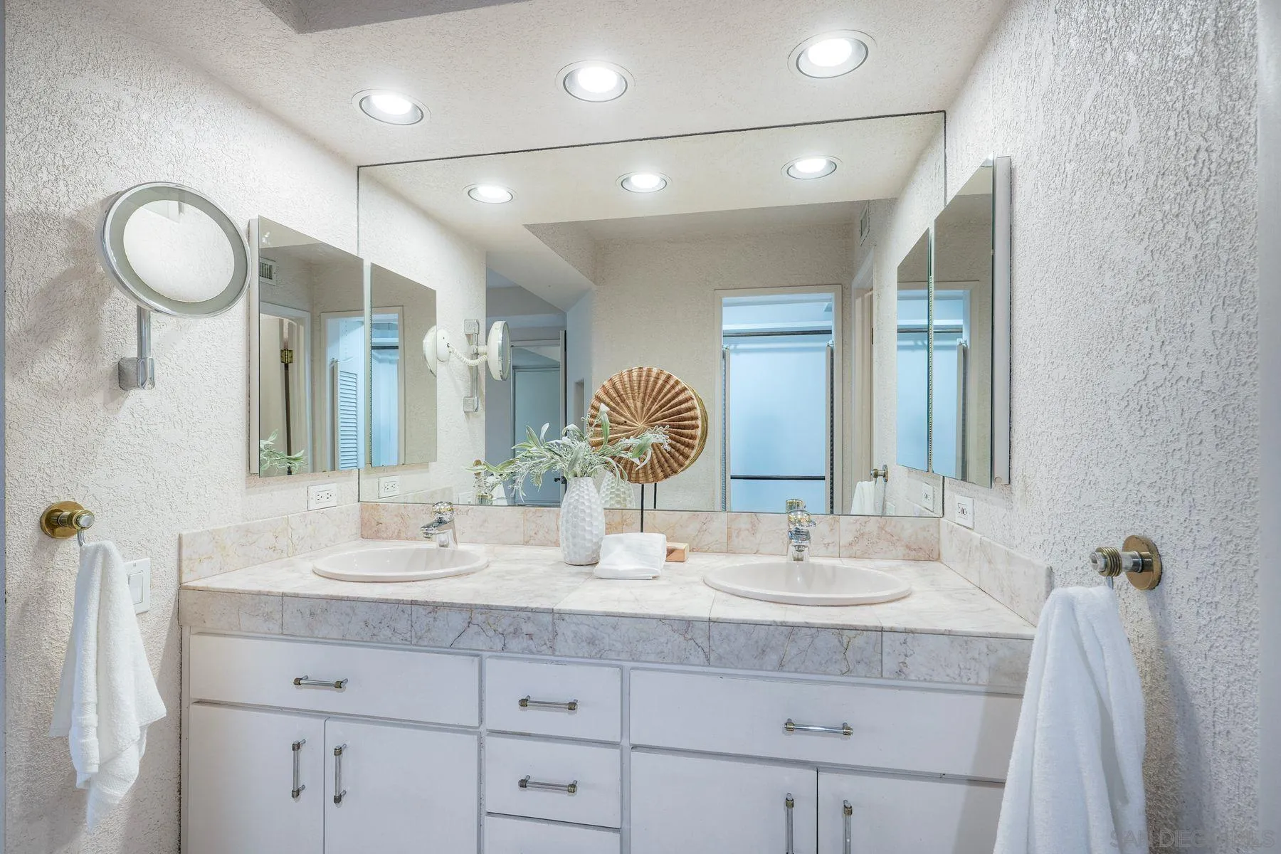 Photo #20: 260013592 Listing: Photo #20