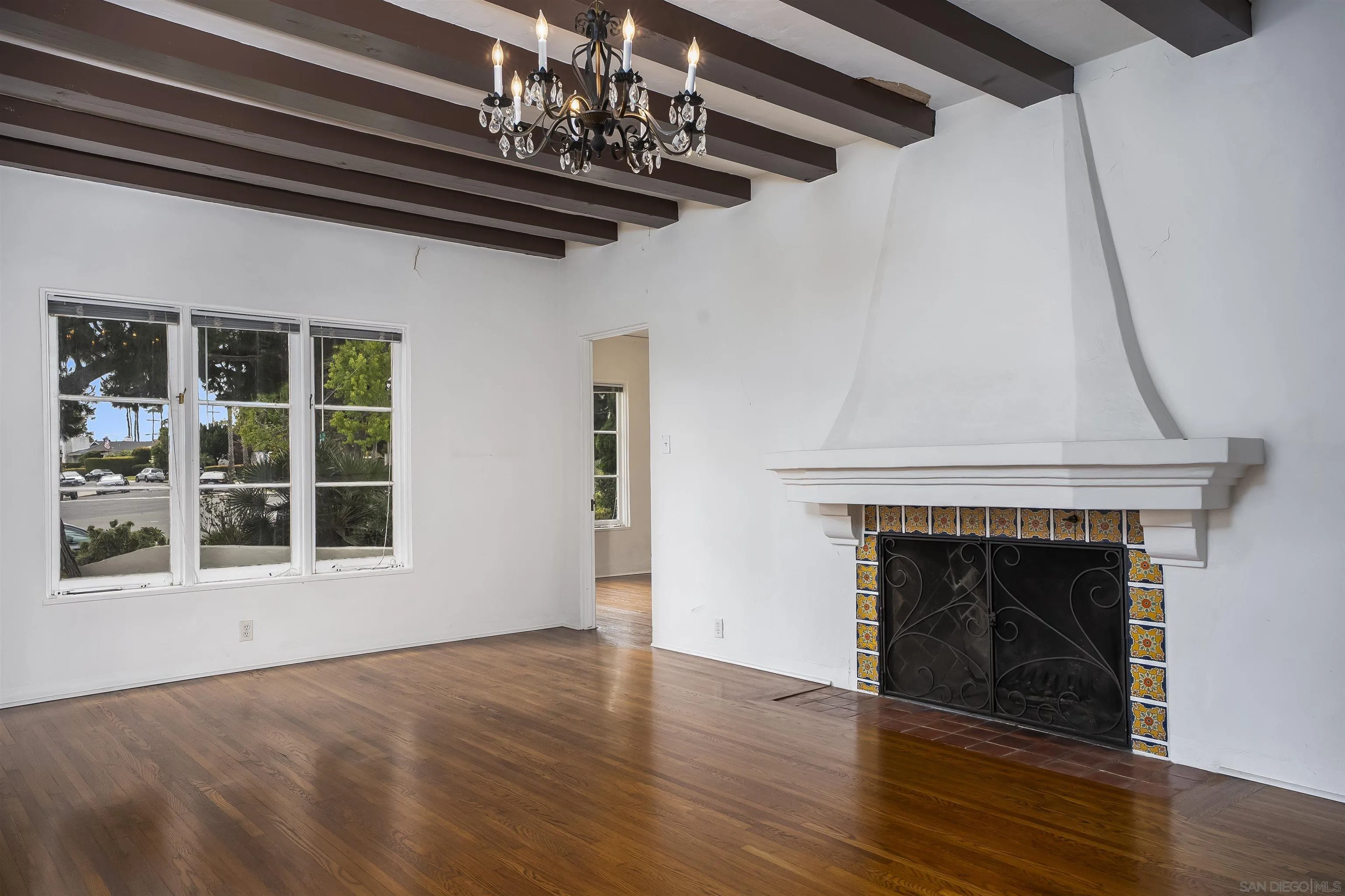 https://cdn.realtyfeed.com/cdn/127/260013594/e75e5c6931240661e2107c9dc3a40bec.webp