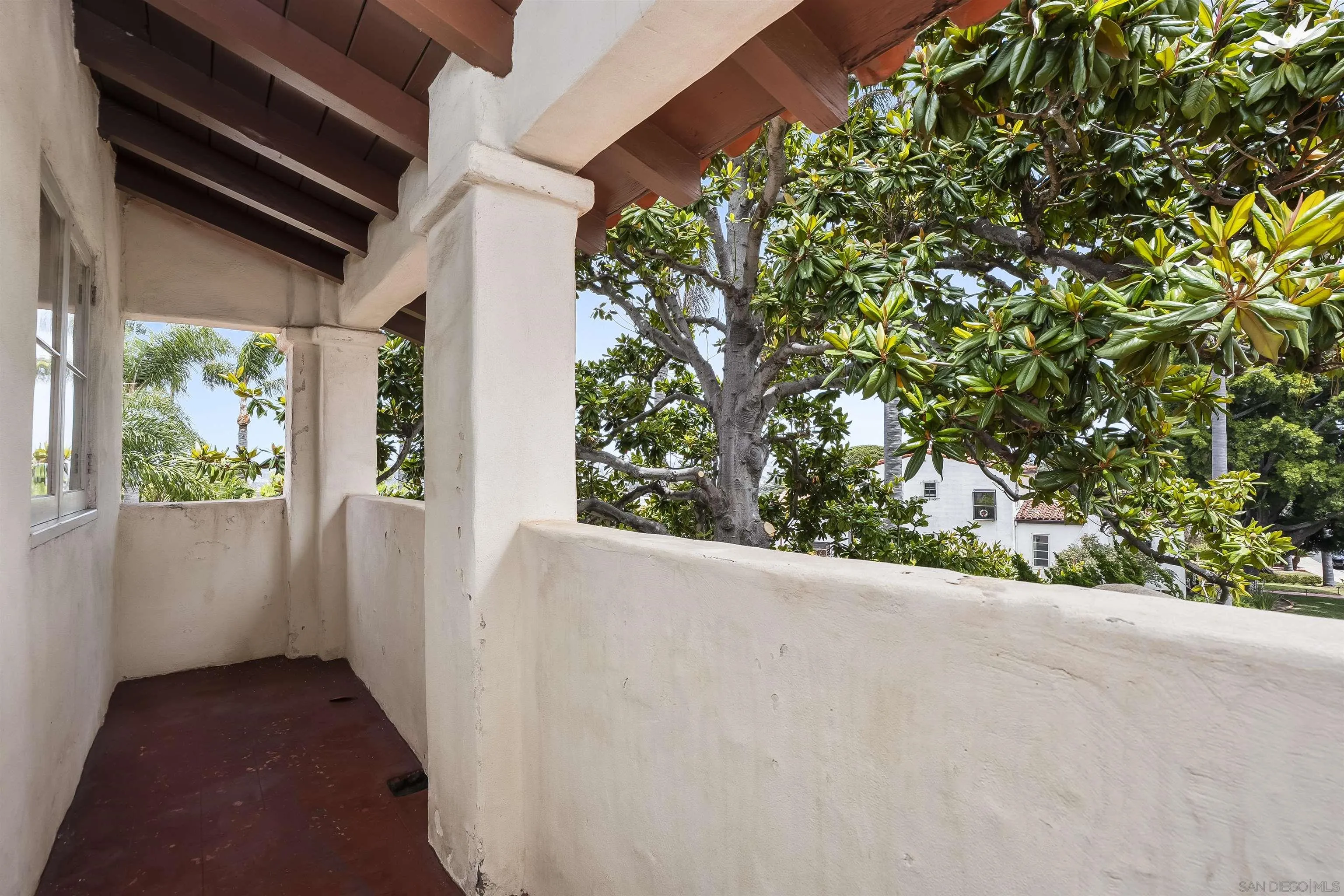 https://cdn.realtyfeed.com/cdn/127/260013594/feec0f7d0aa2aab4df69e195264e6fb1.webp