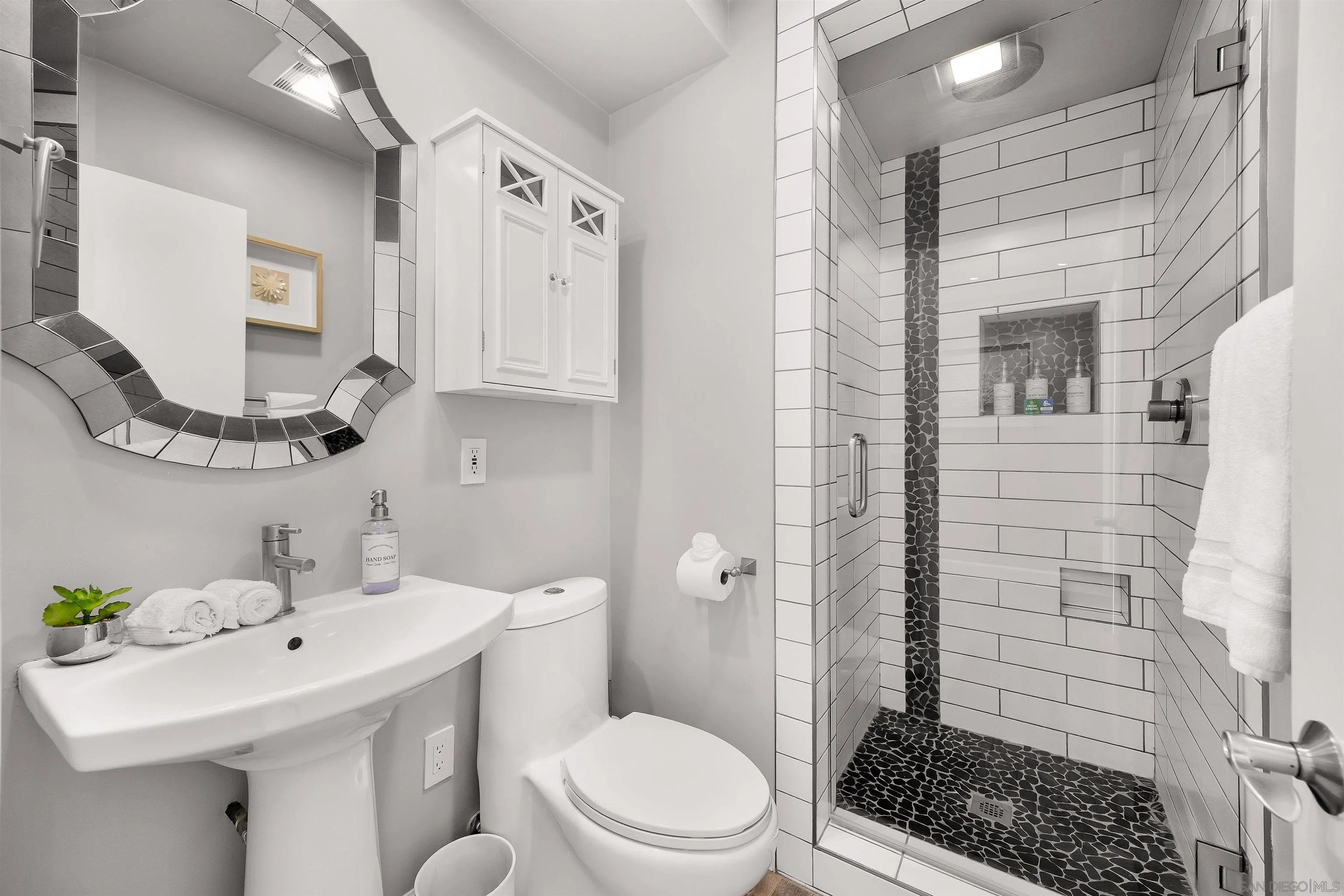 Photo #20: 260013595 Listing: Photo #20