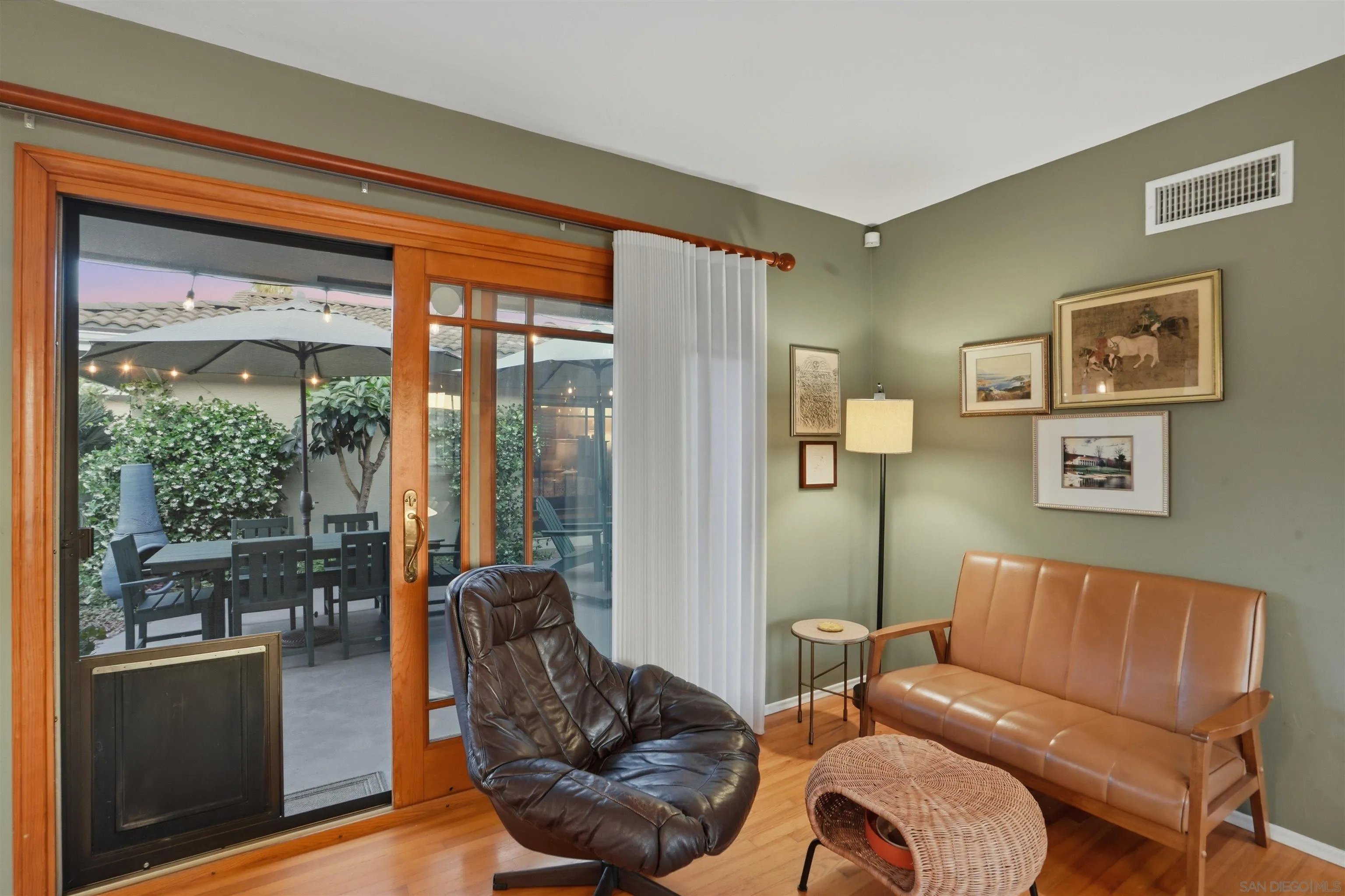 https://cdn.realtyfeed.com/cdn/127/260013596/1c6926bc5753800fbaf4eb9600fe3b32.webp